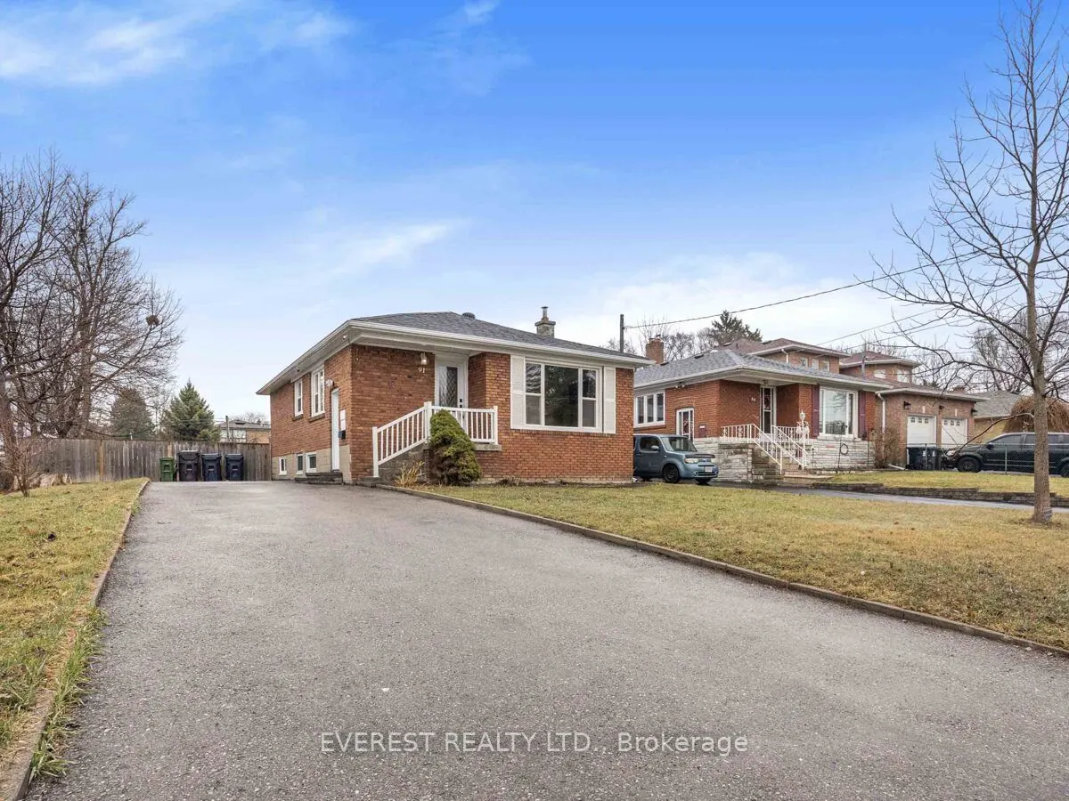 91 Hart Avenue