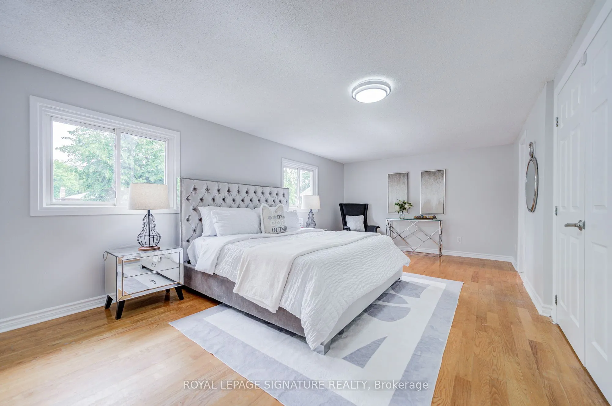 1132 Cedarcroft Crescent