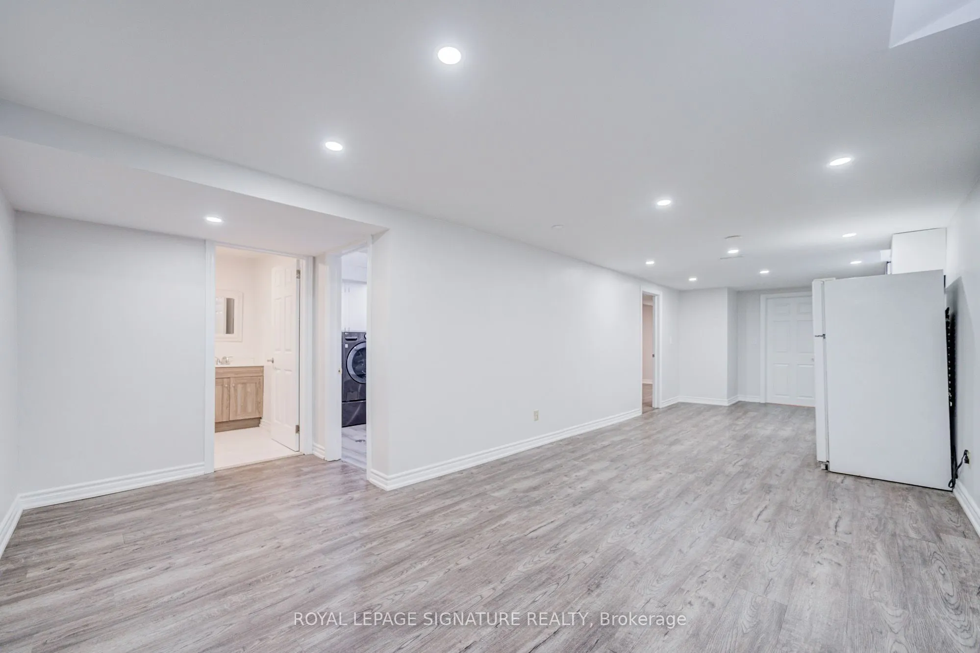1132 Cedarcroft Crescent