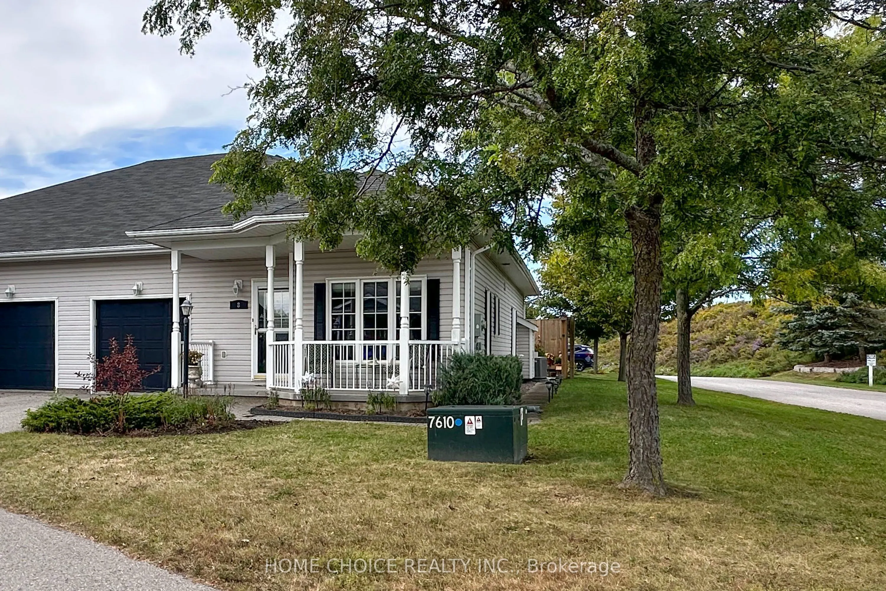 8 Hinkley Trail