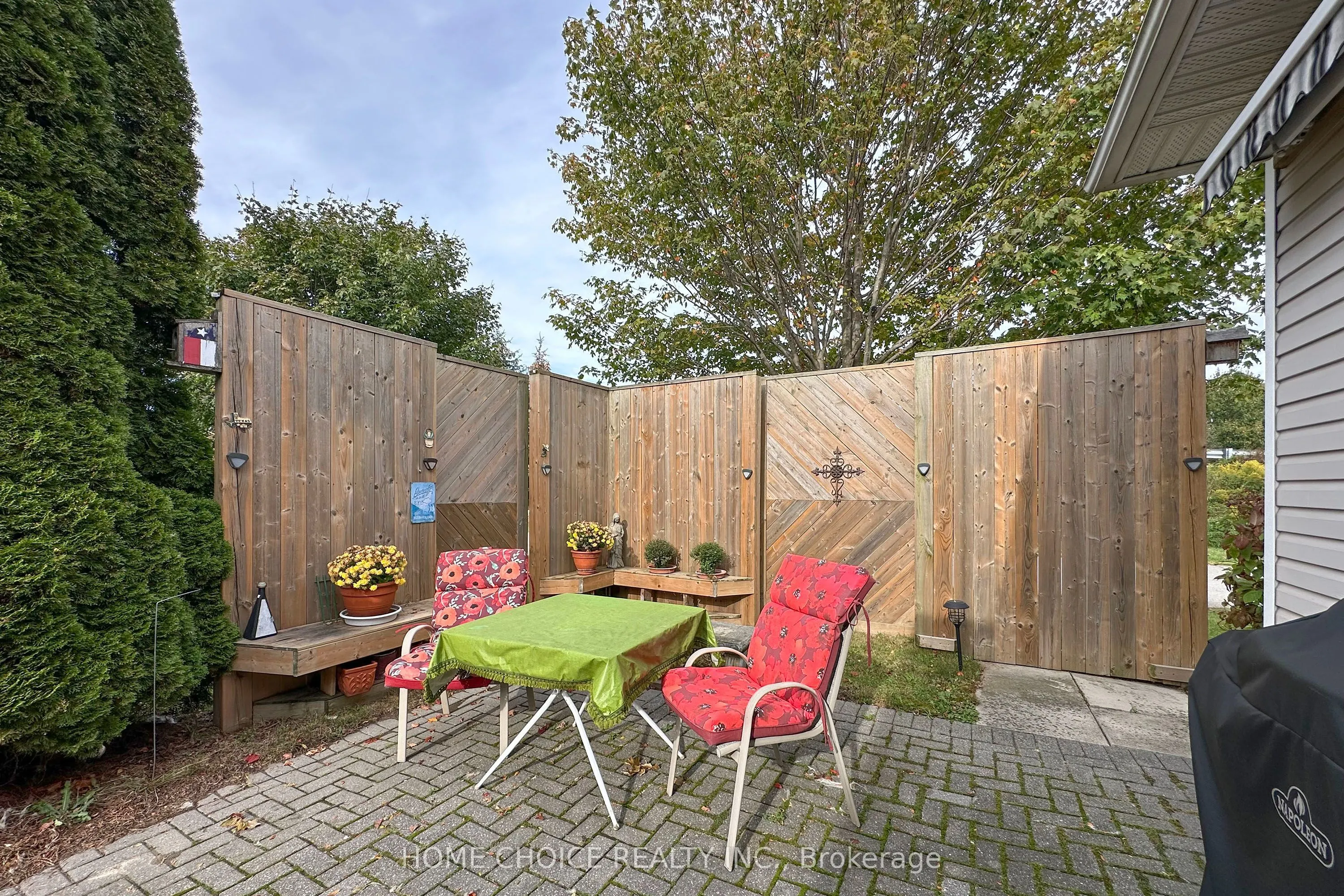 8 Hinkley Trail