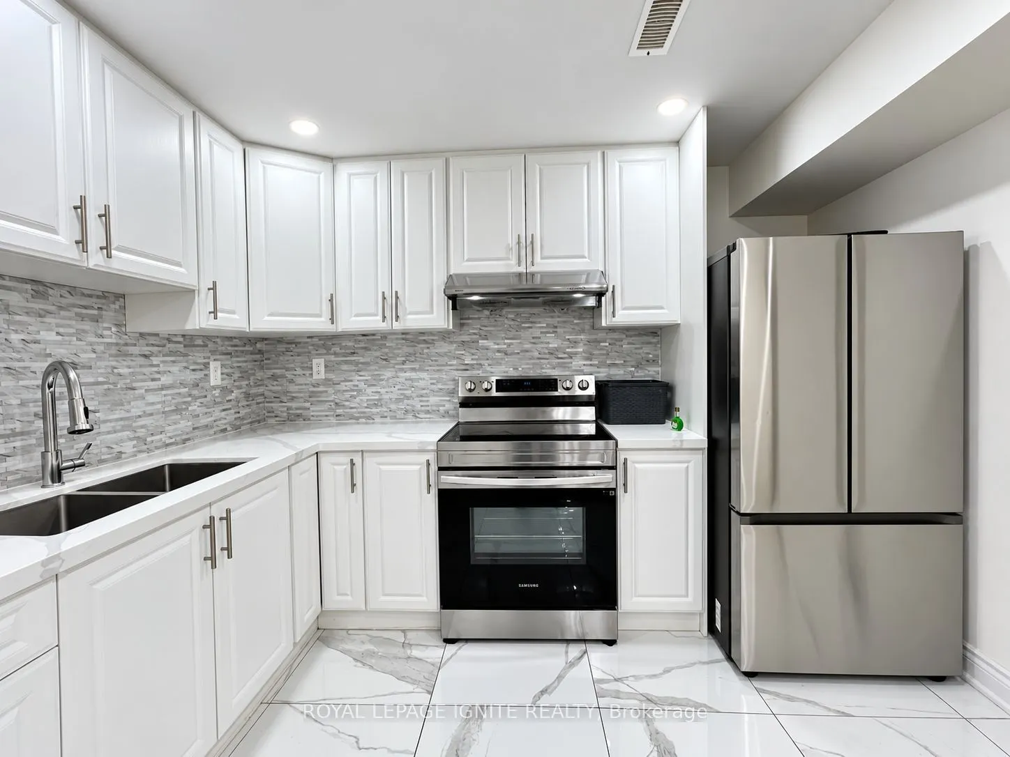 7 Aquilina Court