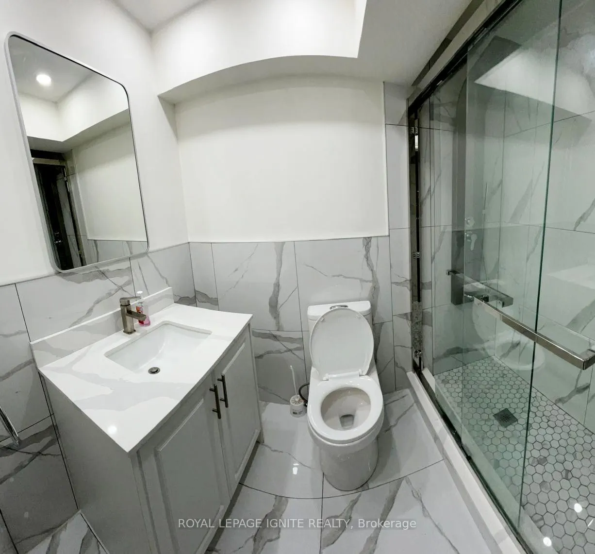 7 Aquilina Court