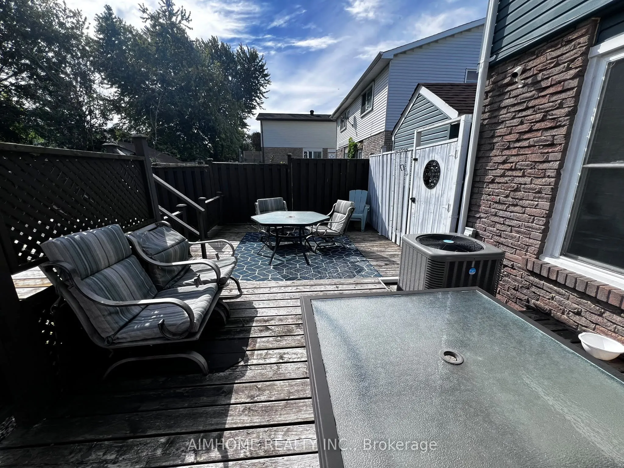 676 Balsam Crescent