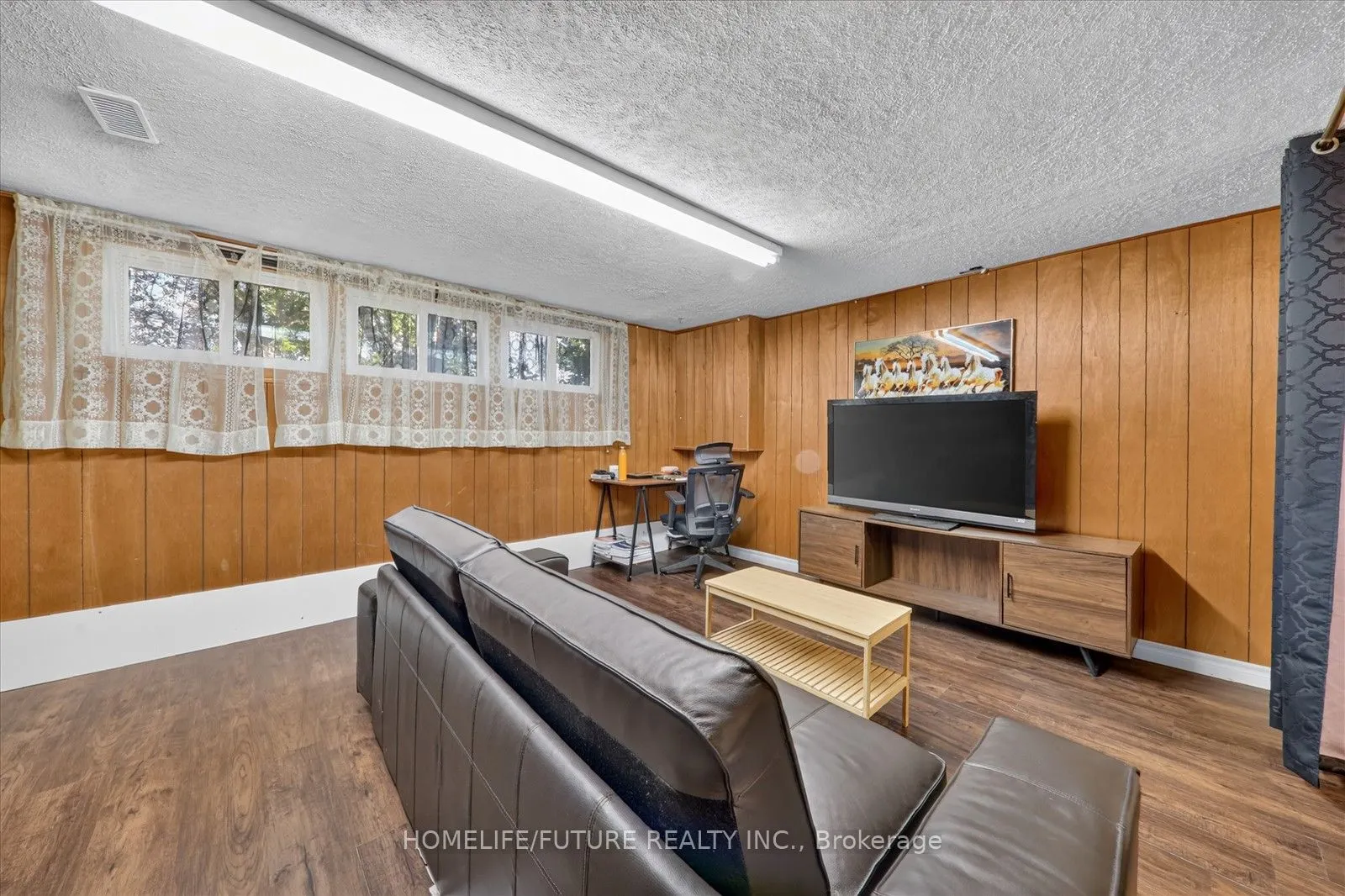 163 Labrador Drive