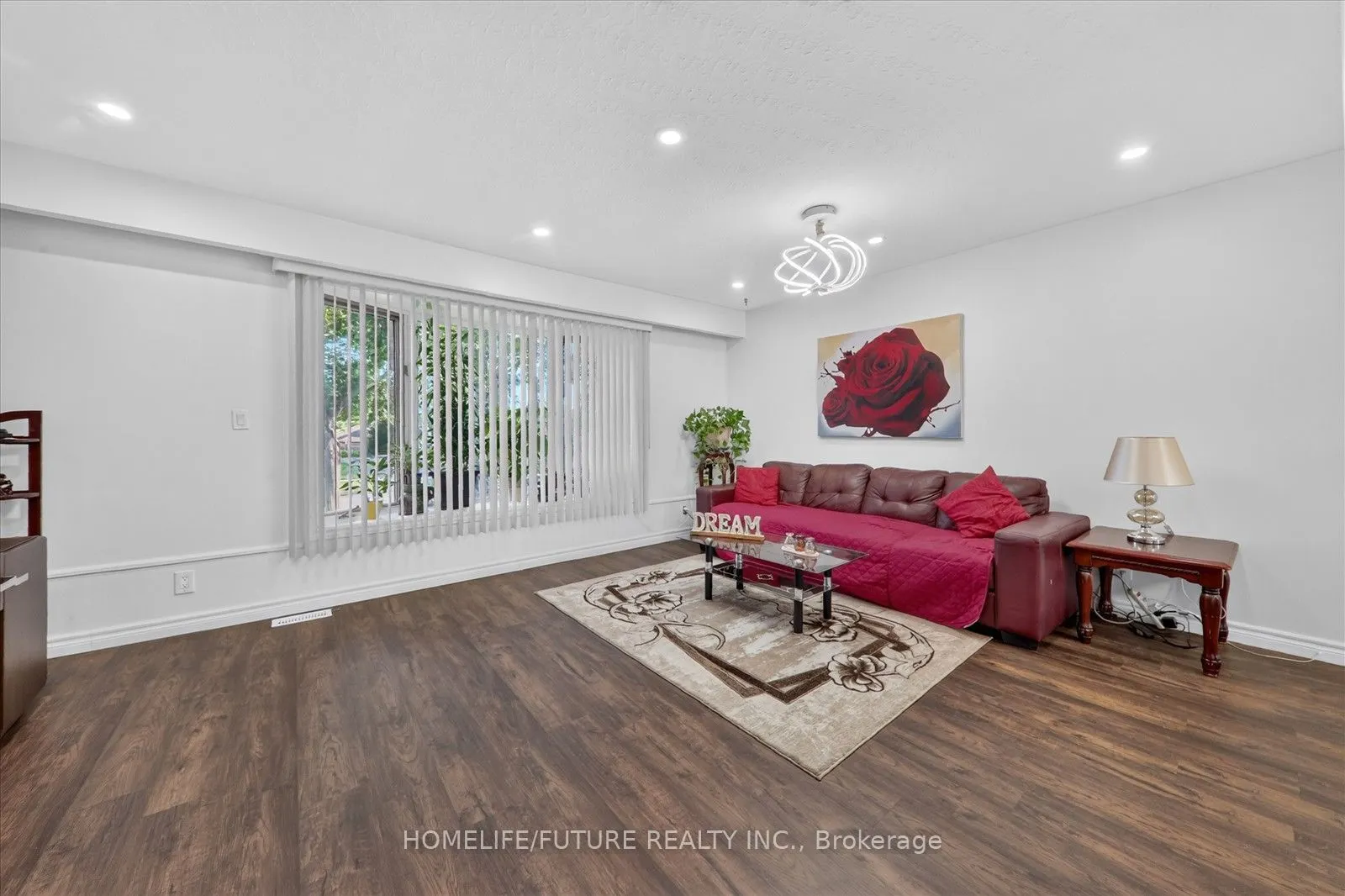 163 Labrador Drive