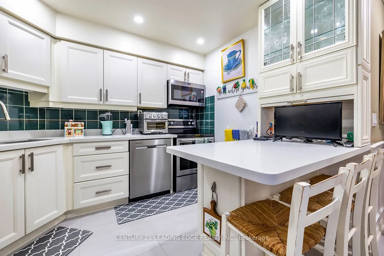 1400 The Esplanade Drive N #621