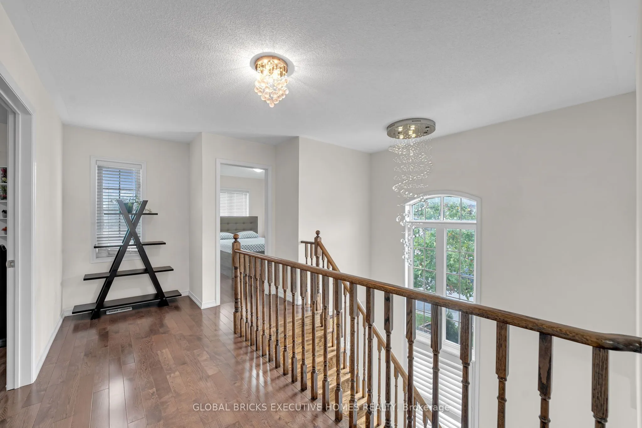 1534 Scenic Lane Drive