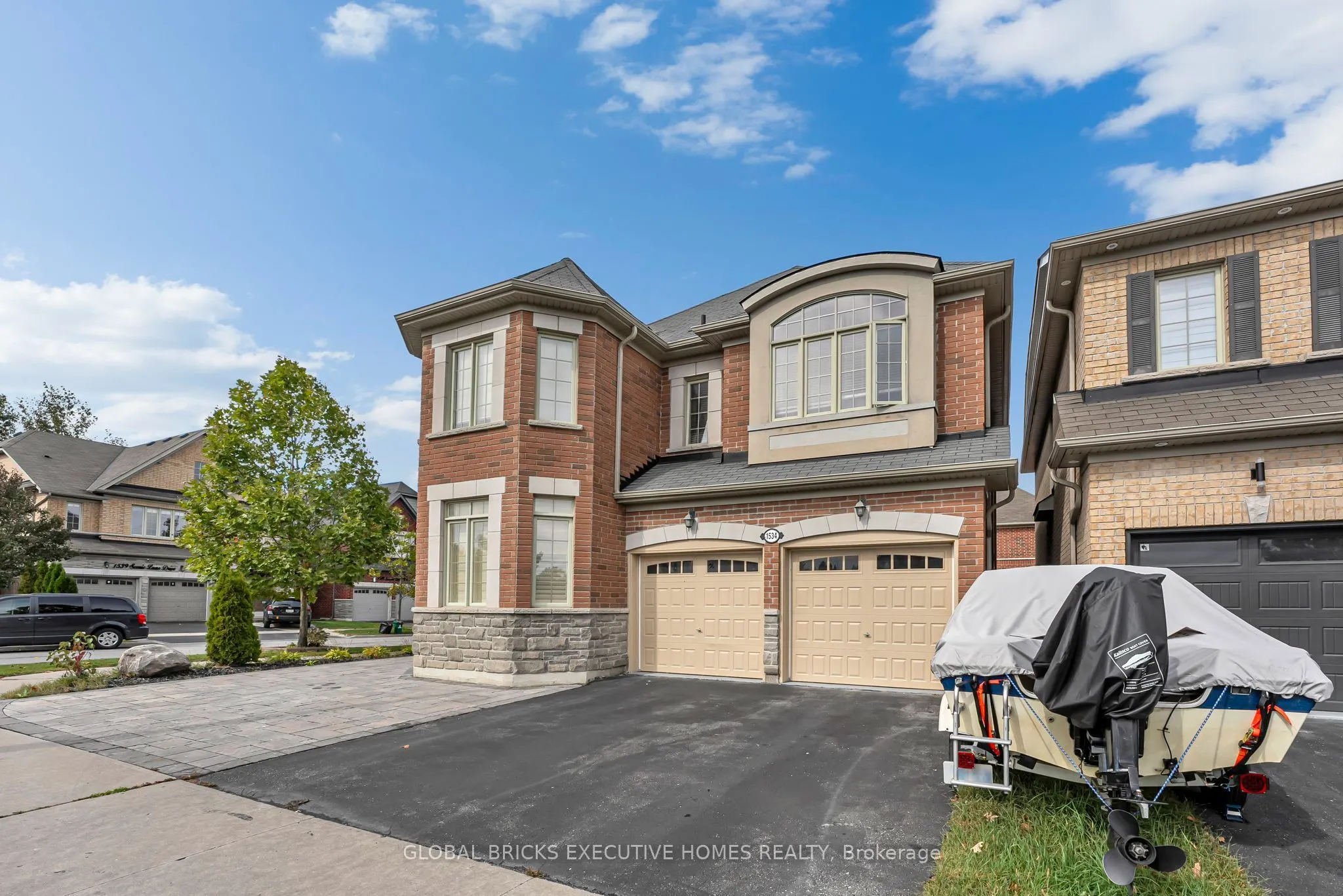 1534 Scenic Lane Drive