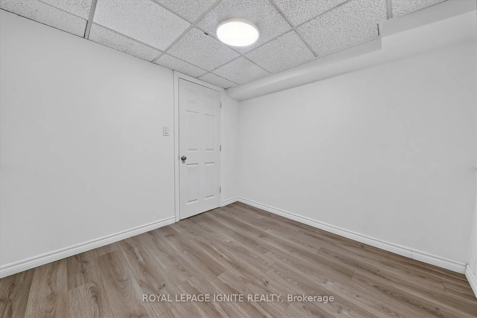 39 Longfellow Court