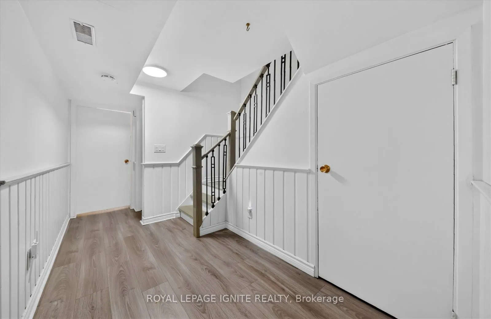 39 Longfellow Court
