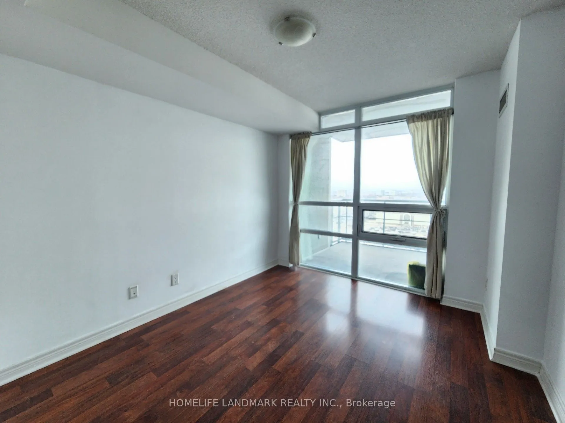 83 Borough Drive #1912