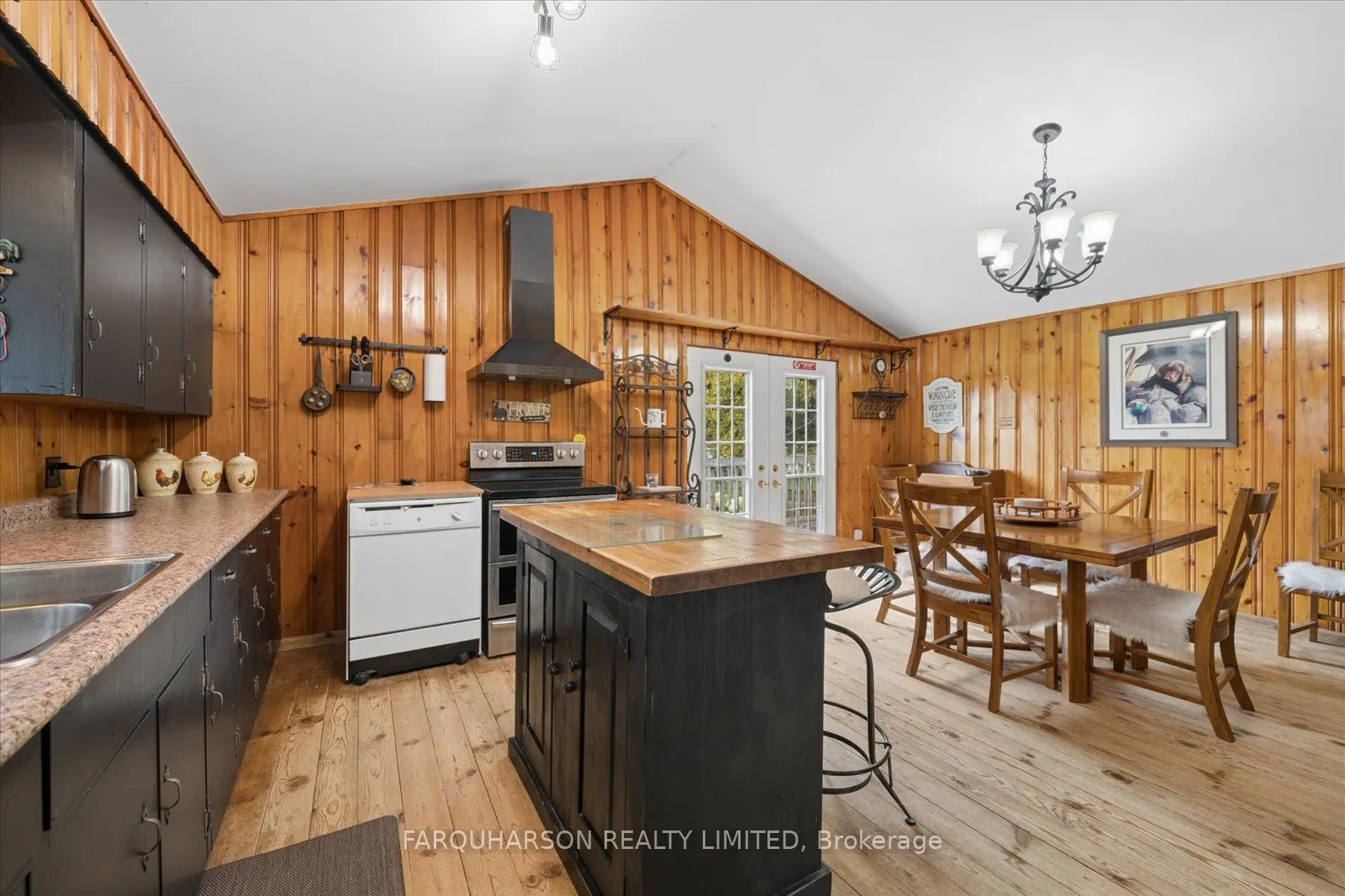 772 Townline Road W