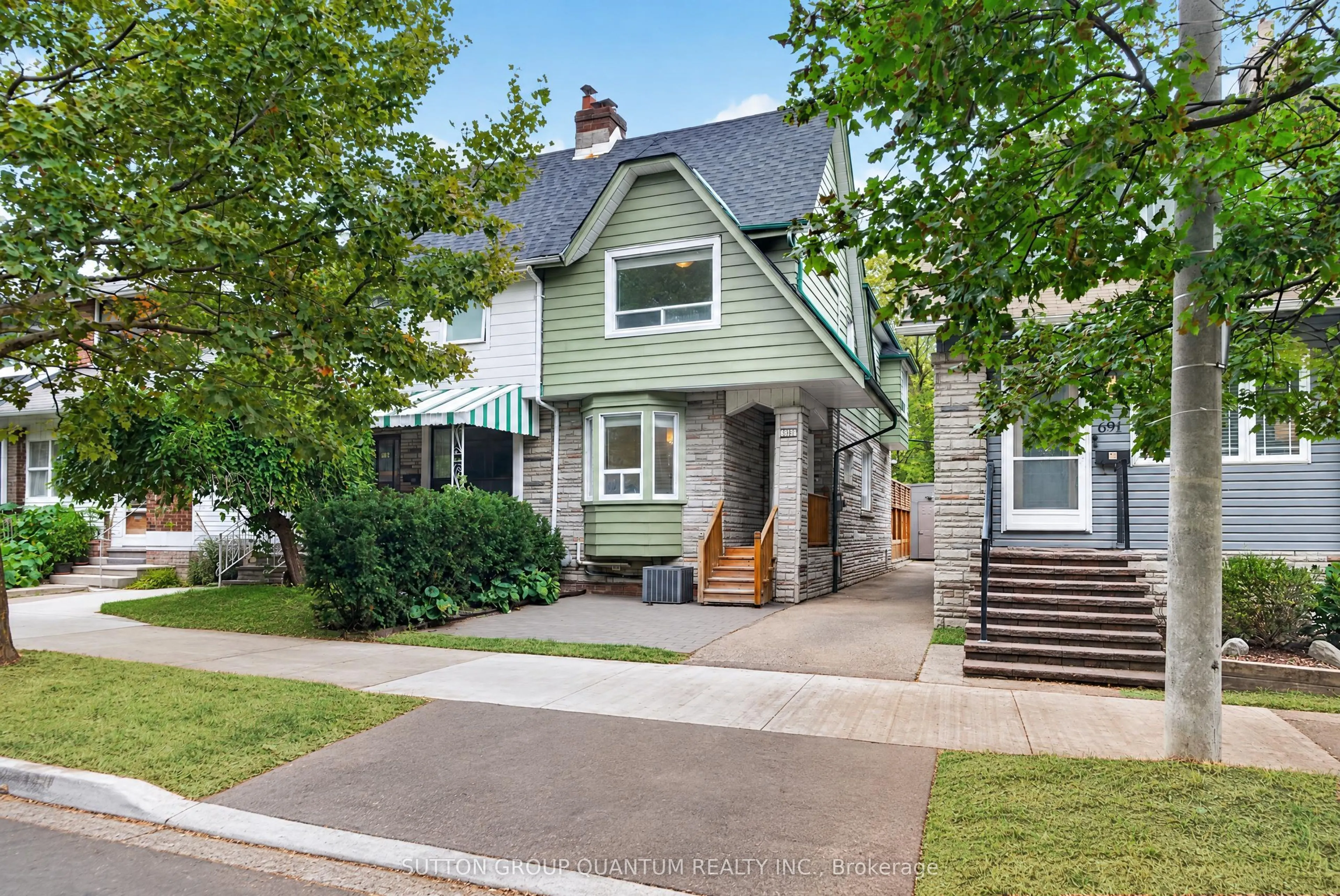 693 Greenwood Avenue