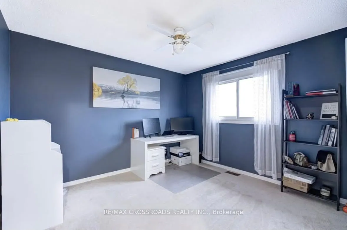11 Murkar Crescent