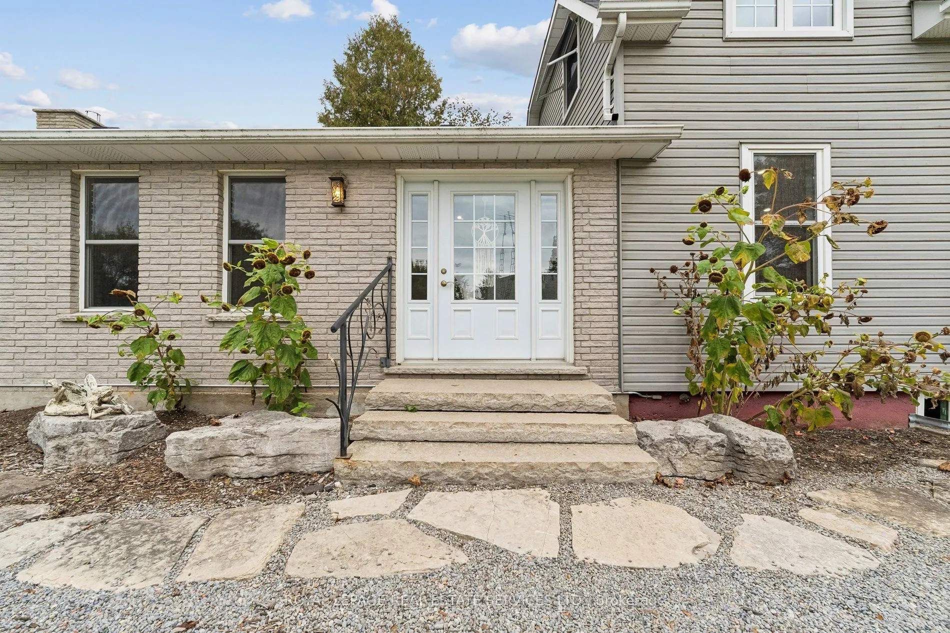 5290 Old Brock Road