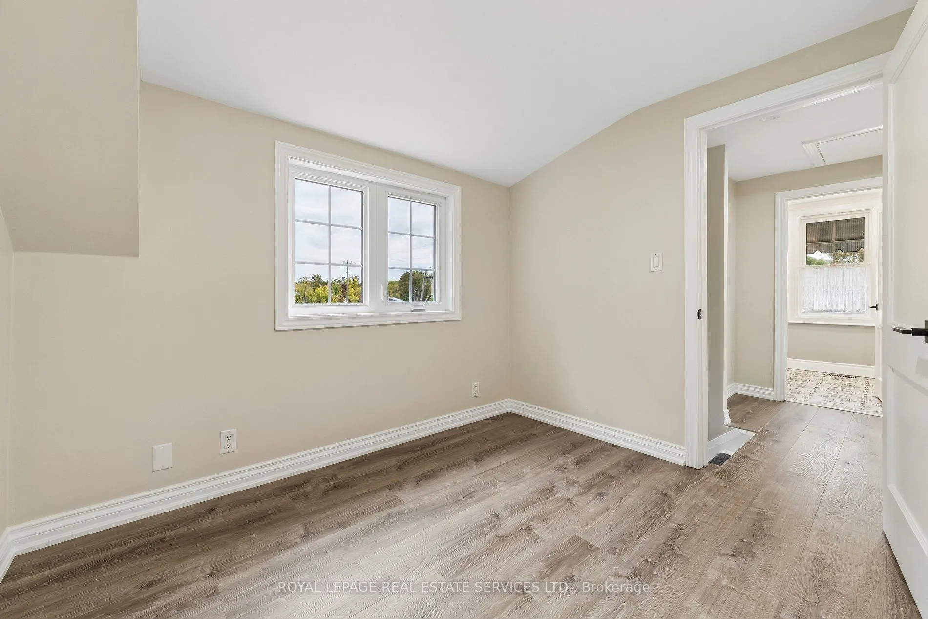 5290 Old Brock Road