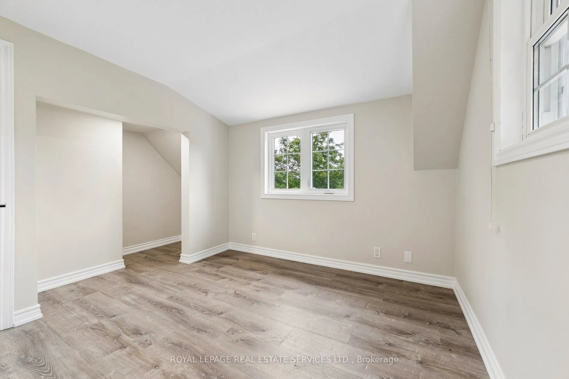 5290 Old Brock Road