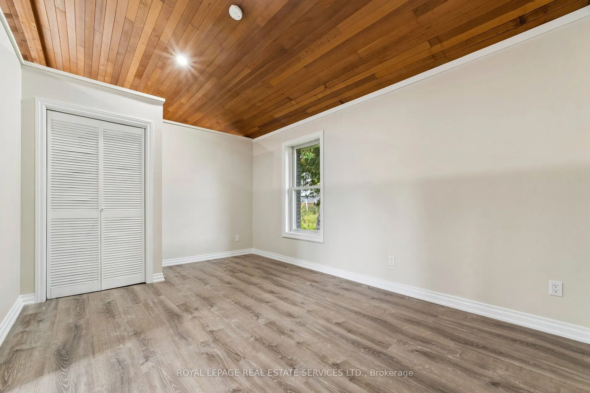 5290 Old Brock Road