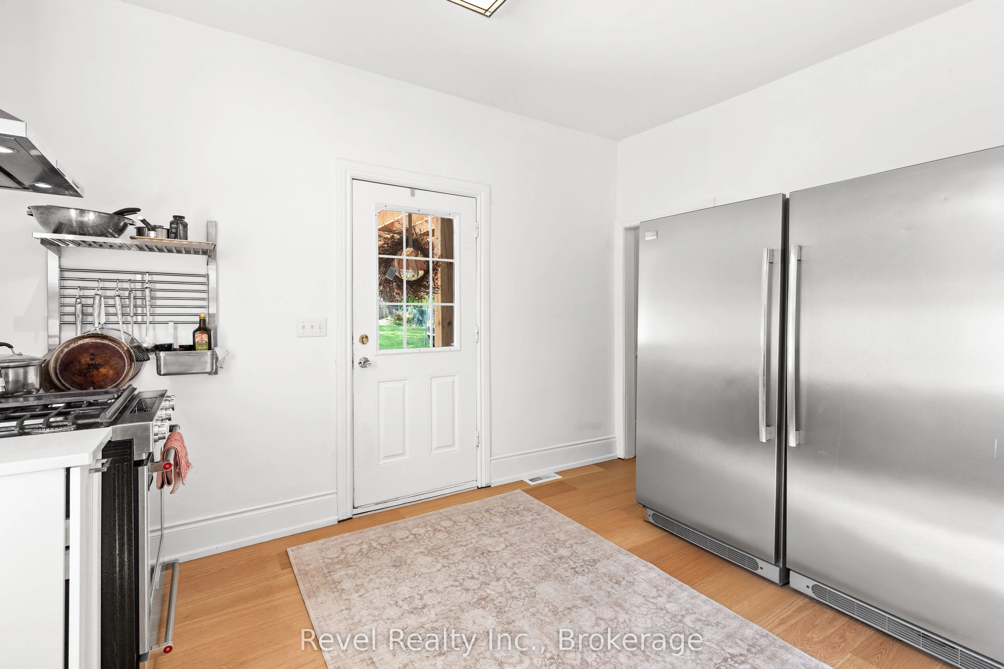 15578 Simcoe Street