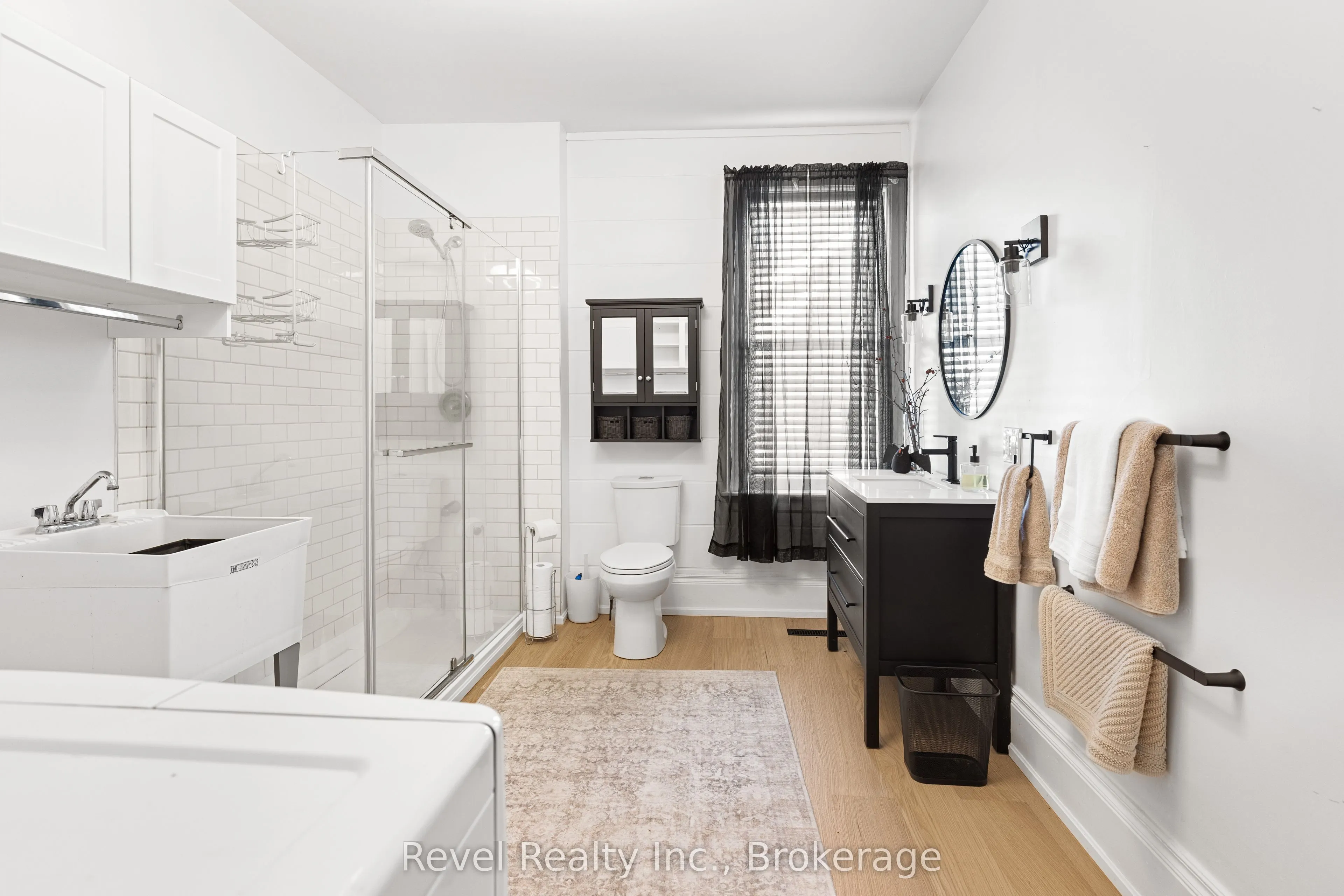 15578 Simcoe Street