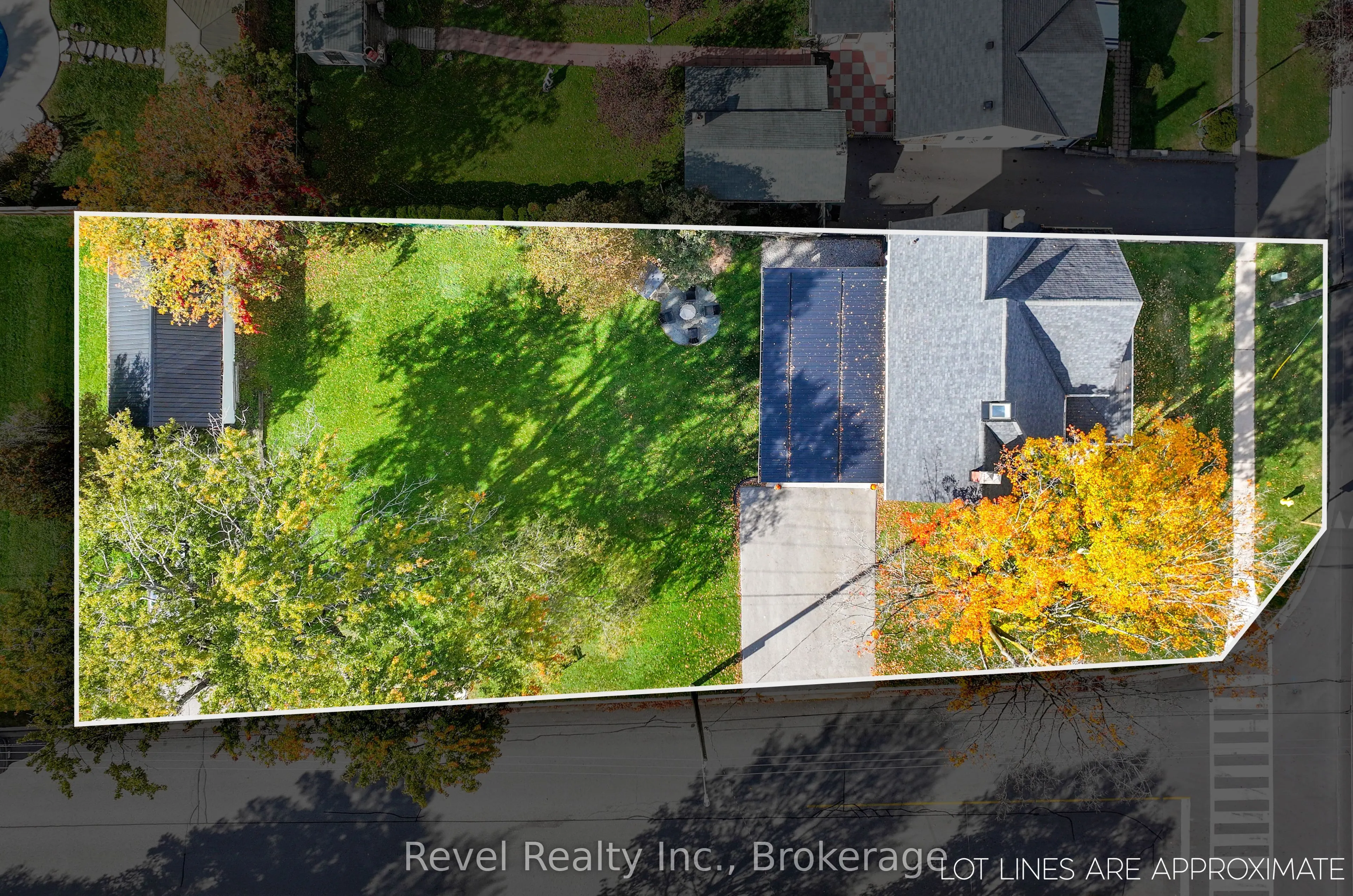 15578 Simcoe Street