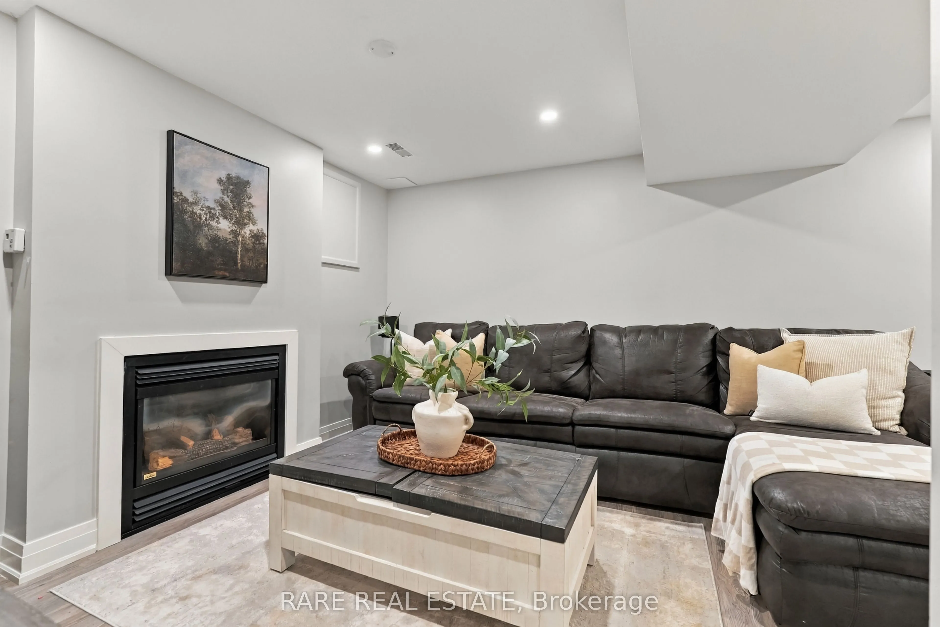 57 Fenwick Avenue