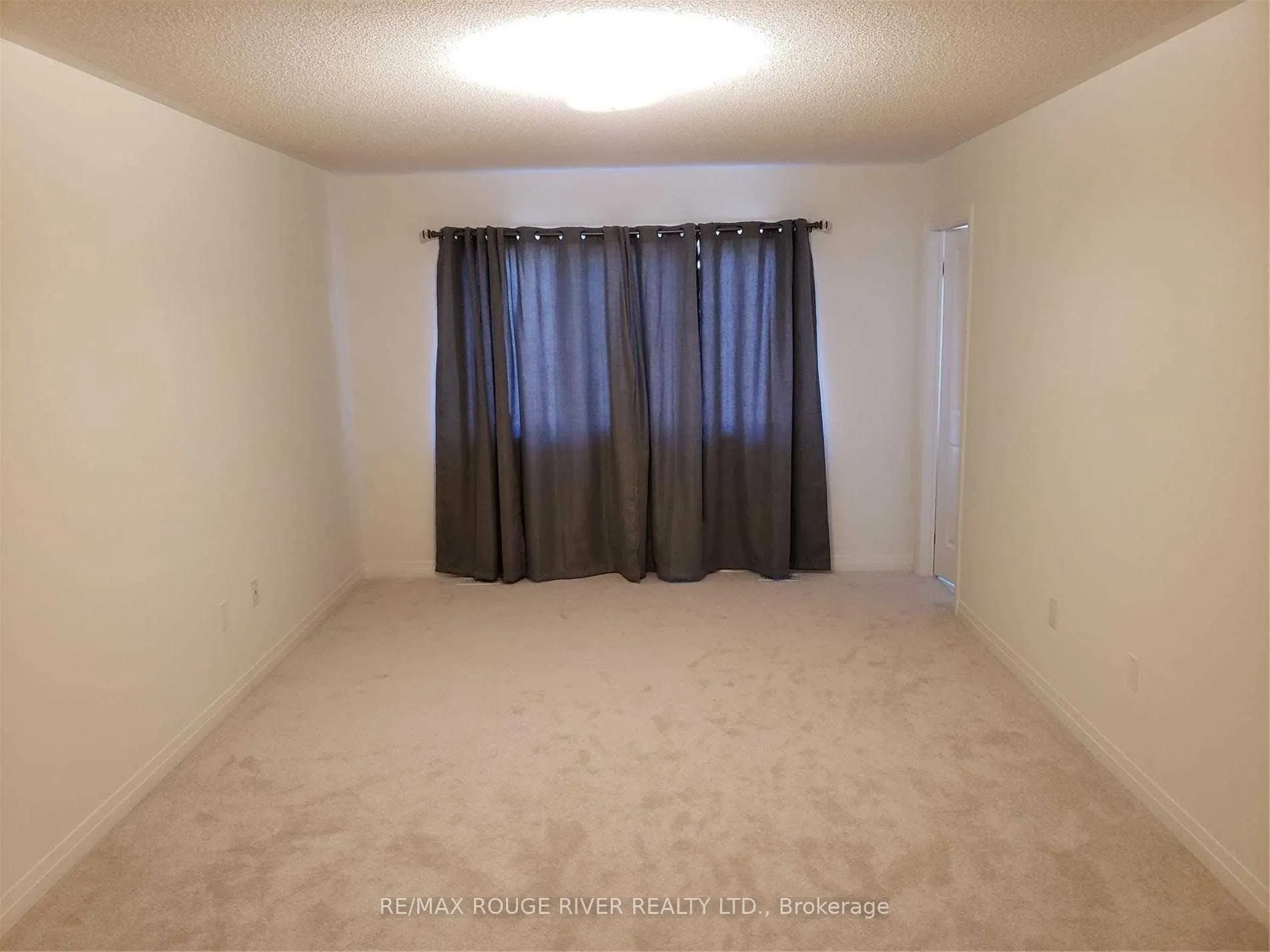 19 Caspian Square