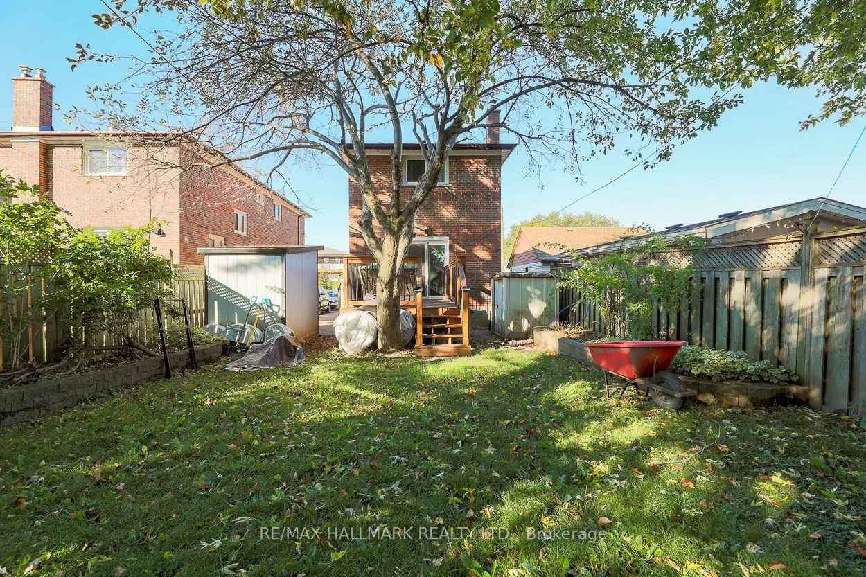 5A Scotia Avenue