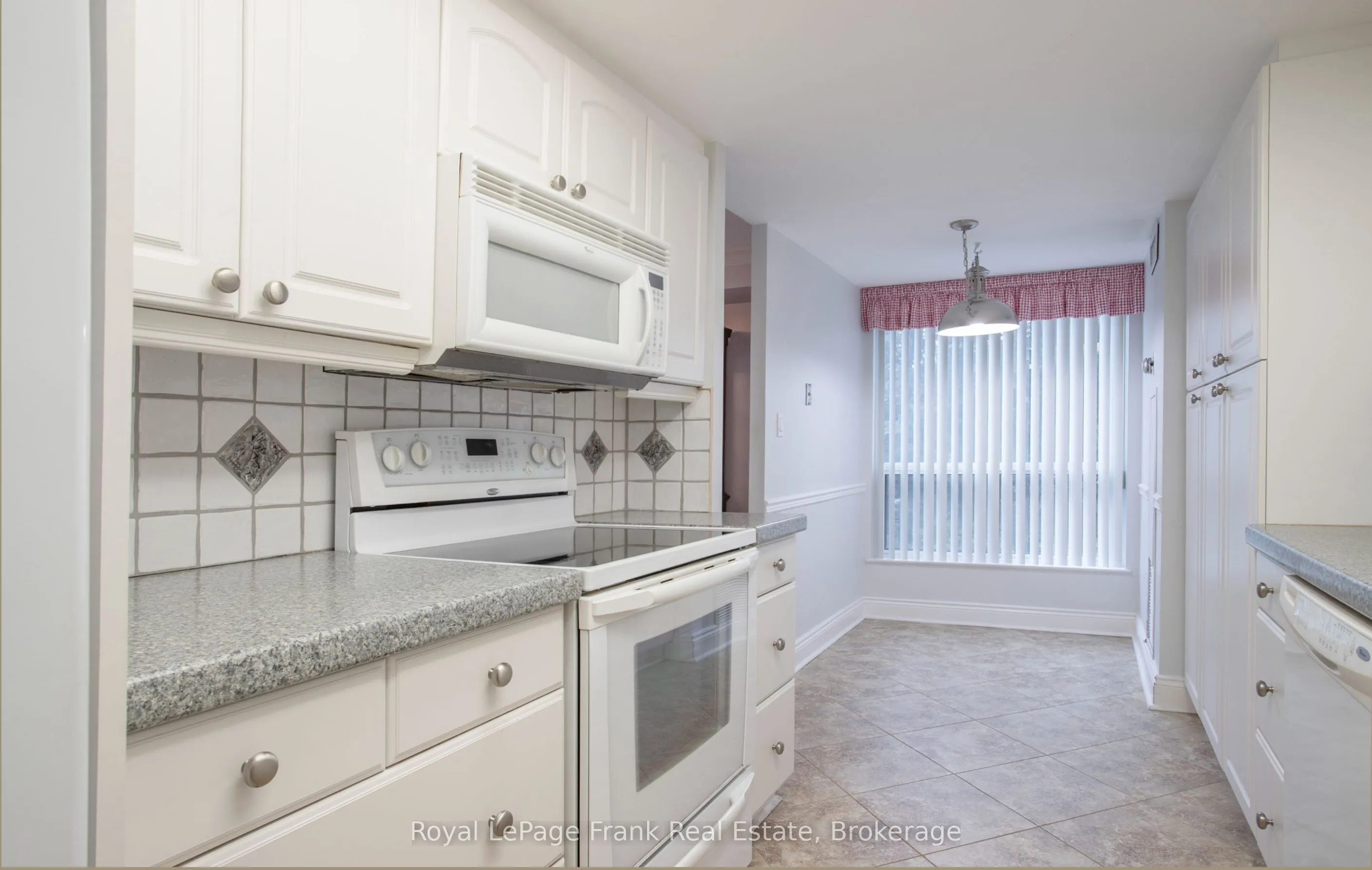 712 Rossland Road E #213