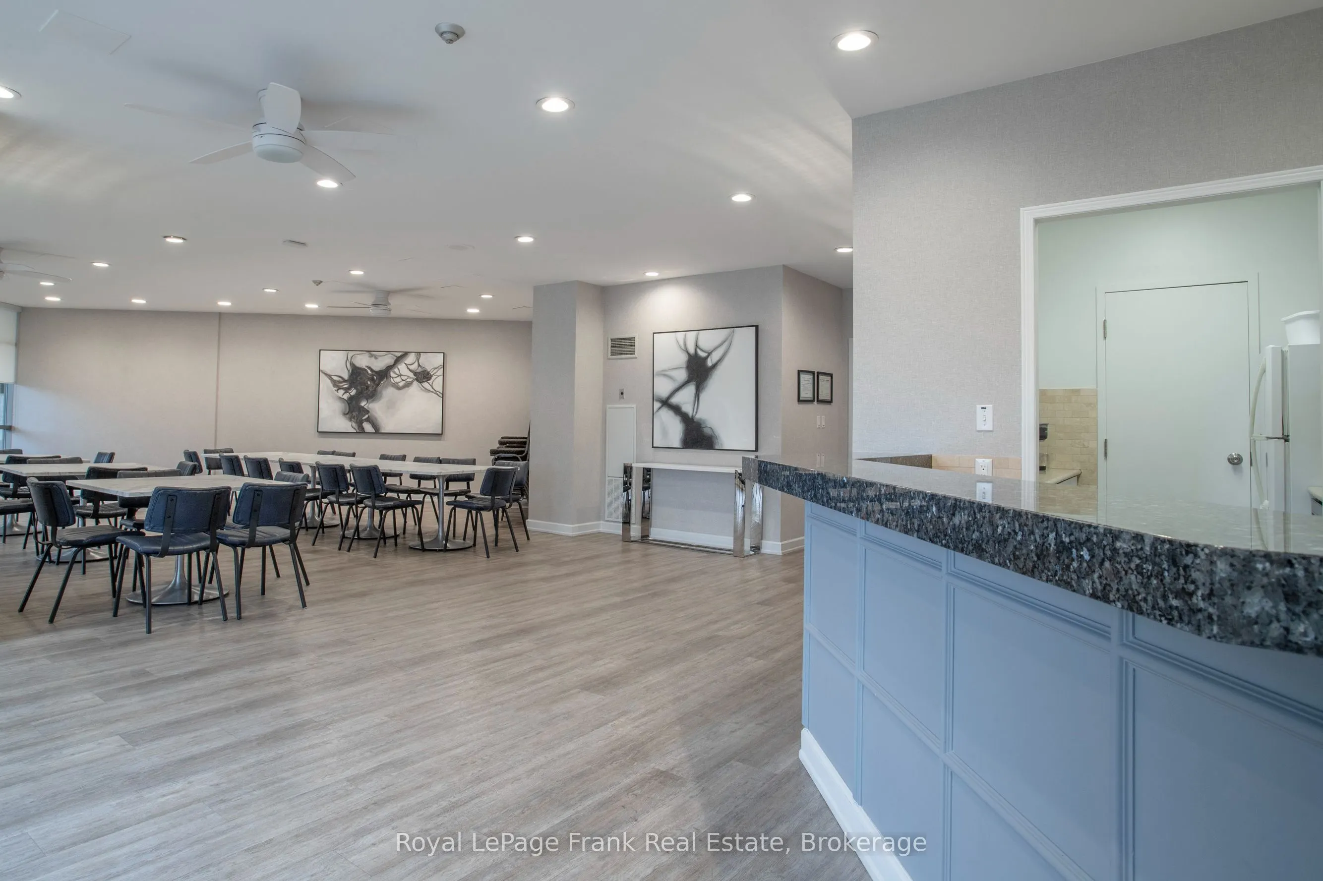 712 Rossland Road E #213