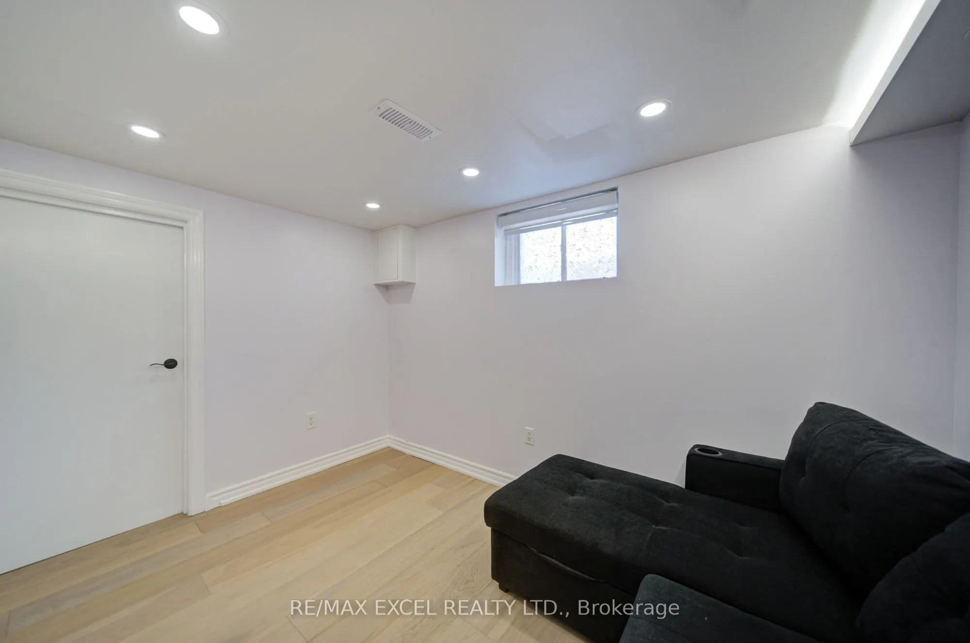39 Kilmarnock Avenue