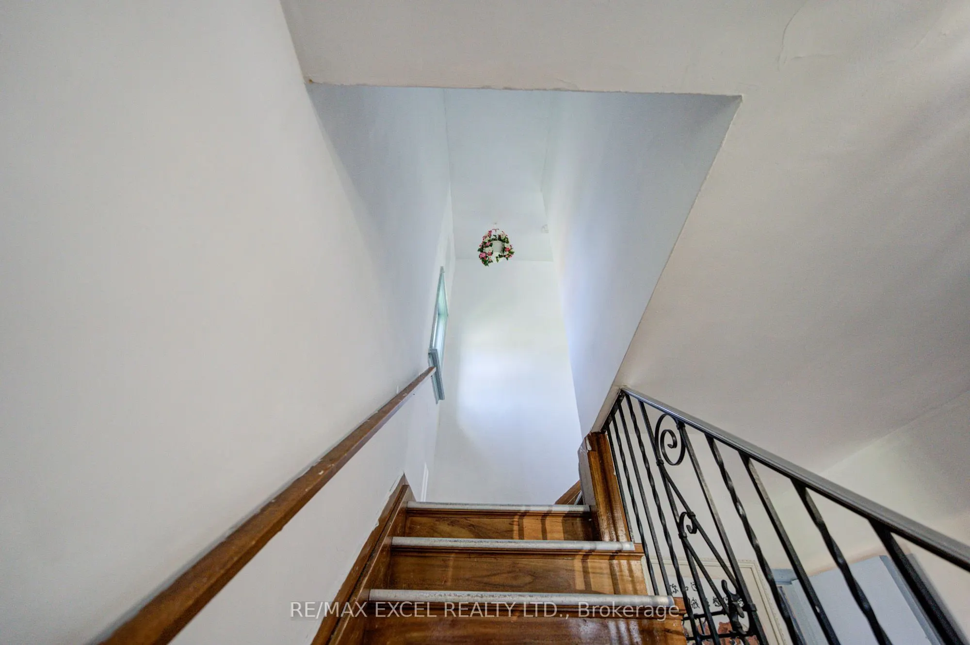 39 Kilmarnock Avenue