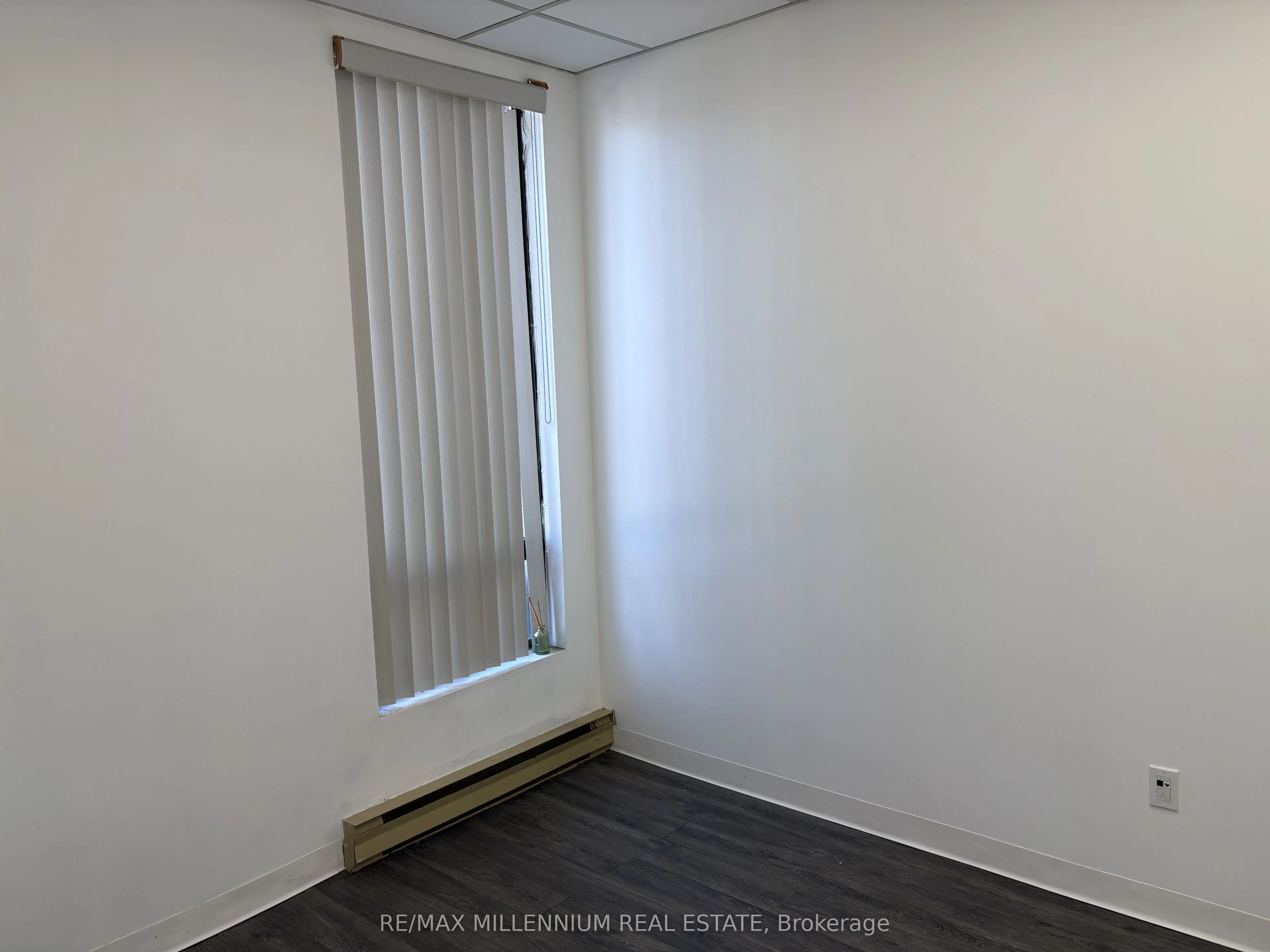 377 Mackenzie Avenue #5