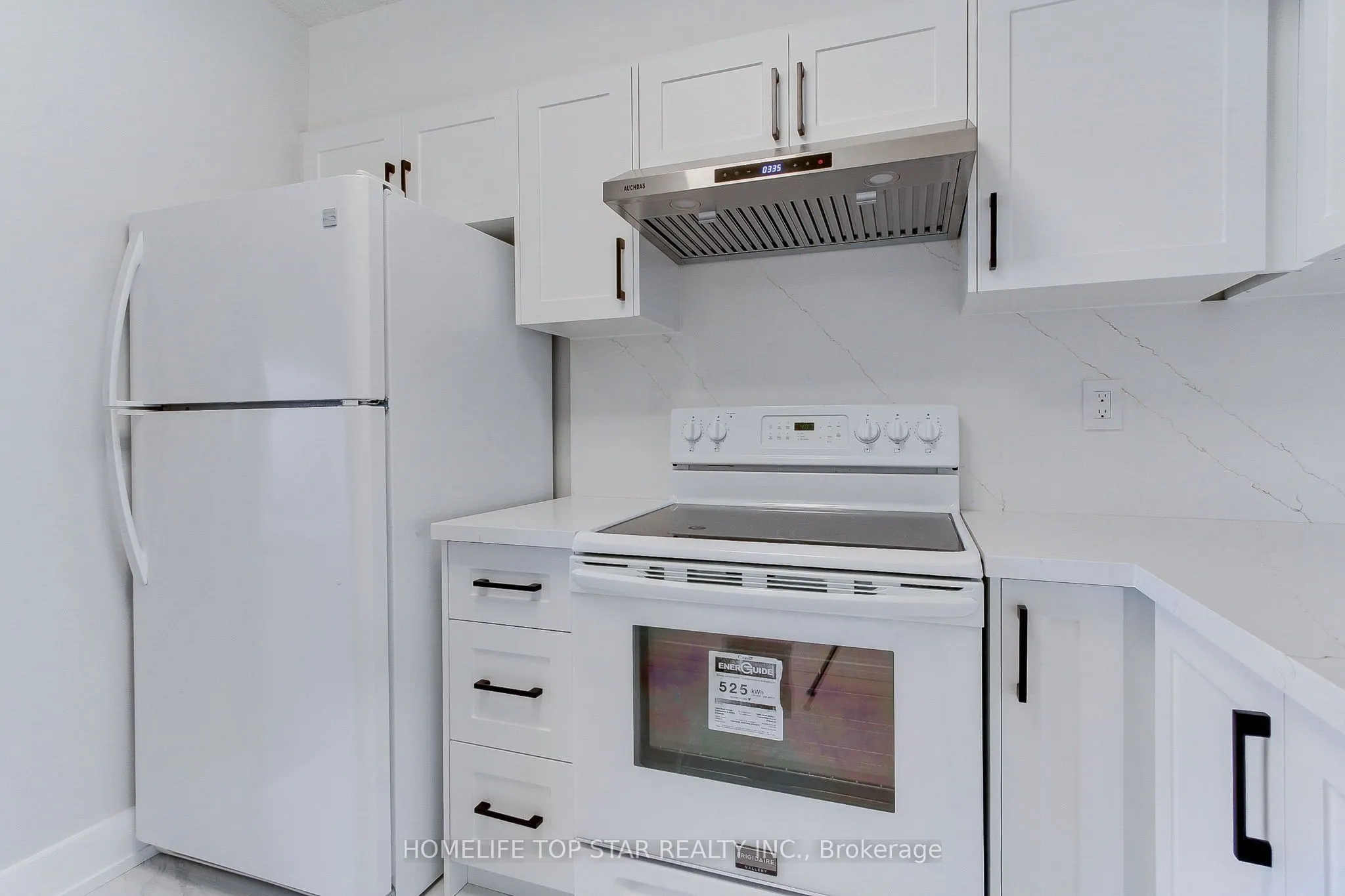 5580 Sheppard E Avenue #613