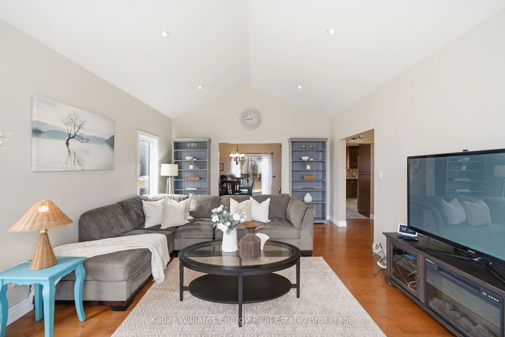 332 Carnegie Beach Road