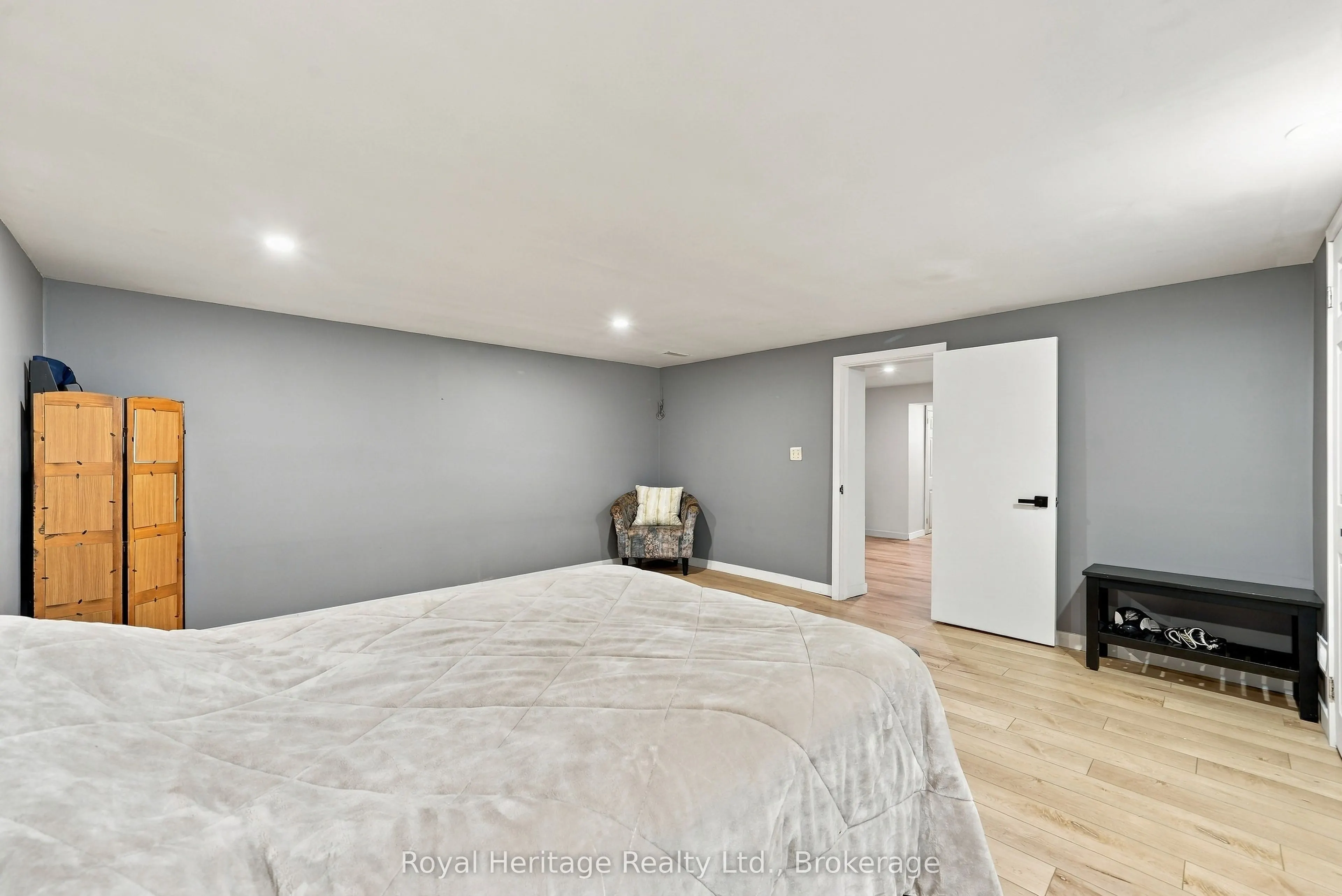 618 Sunset Boulevard