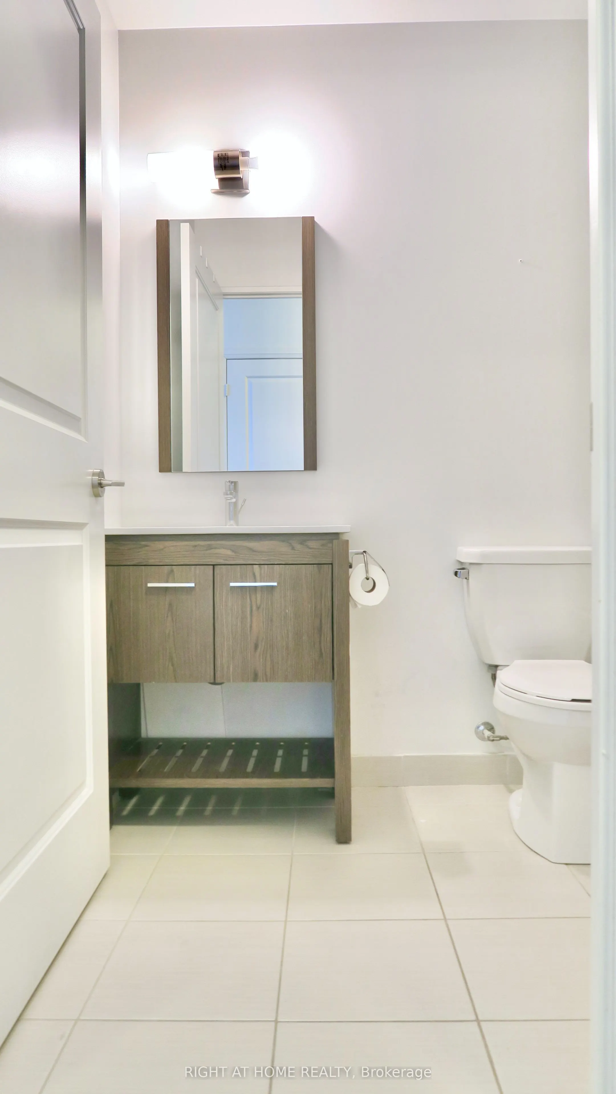 30 Meadowglen Place #2707