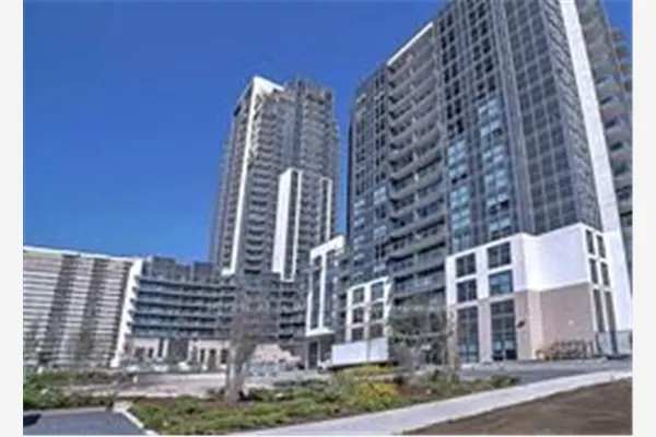 30 Meadowglen Place #2707