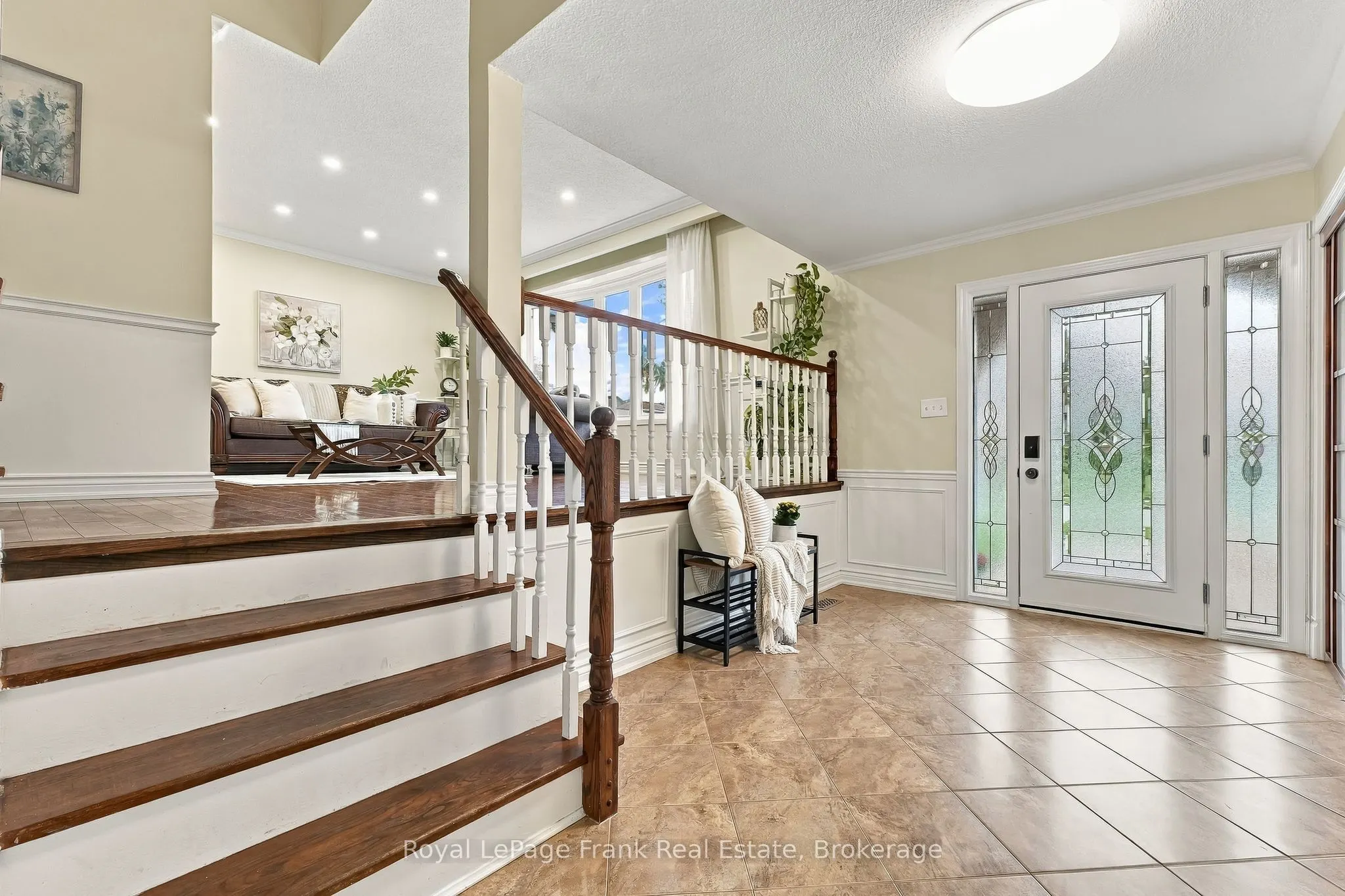 15 Hillier Street