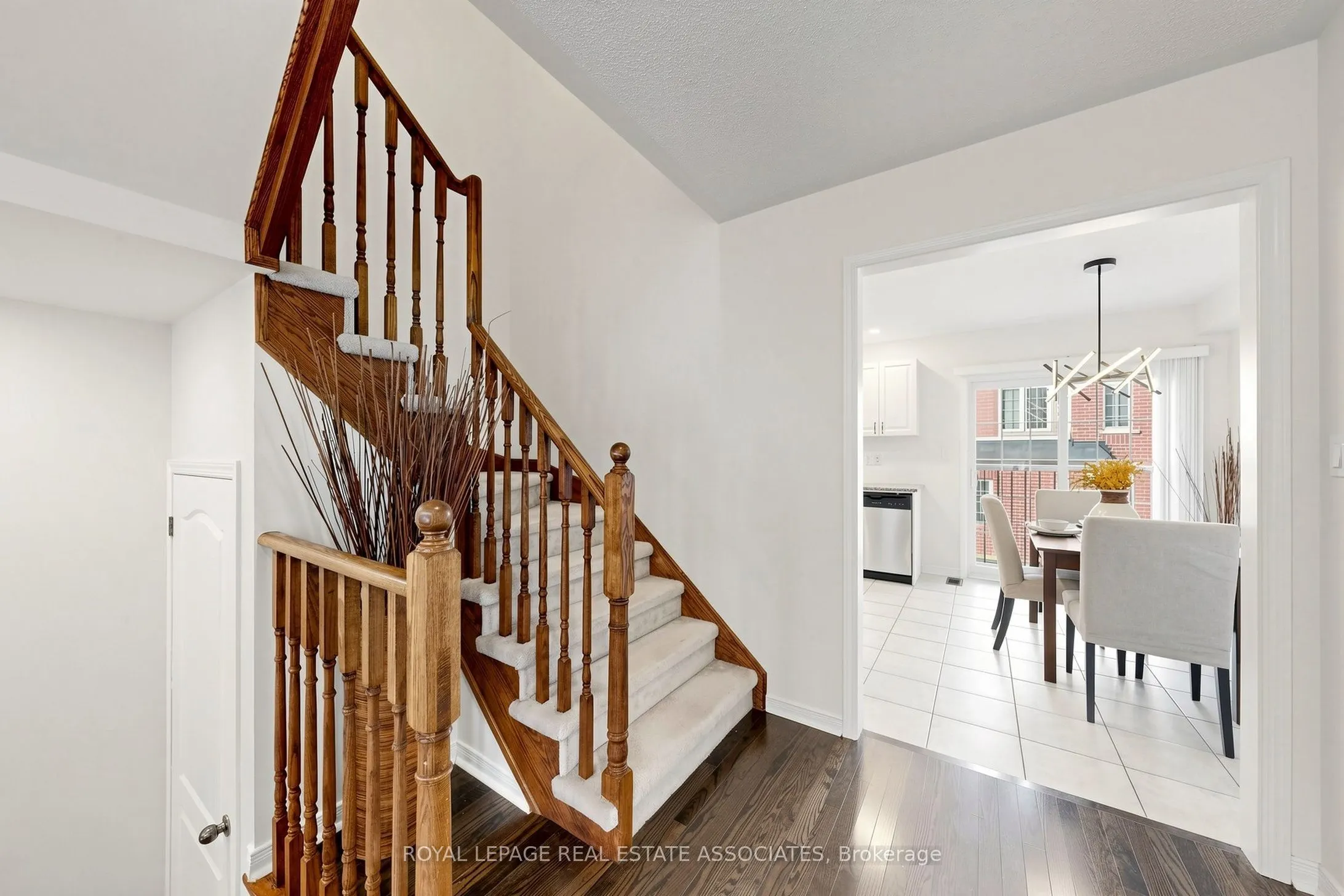 22 Benjamin Way