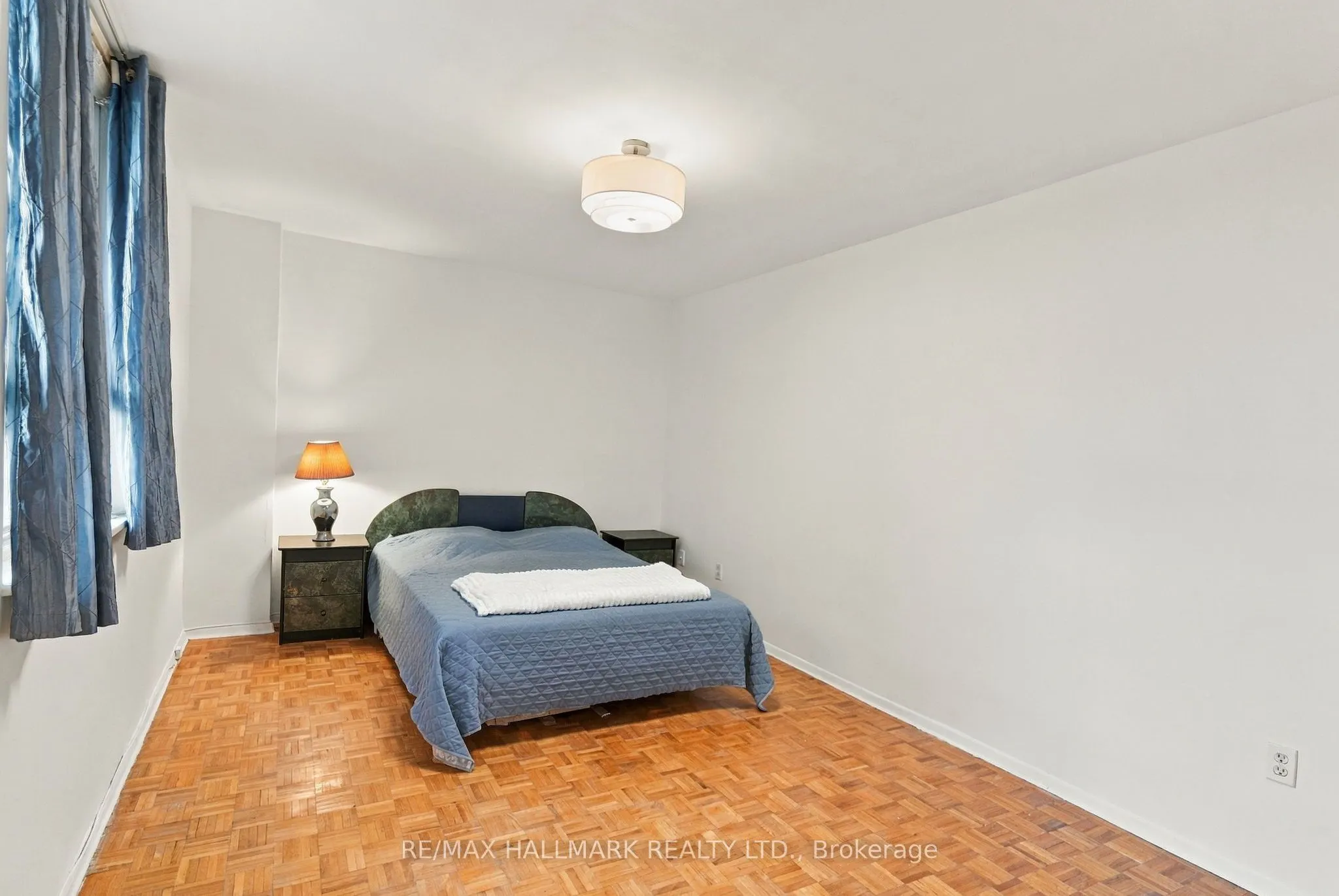 1 Massey Square #1419