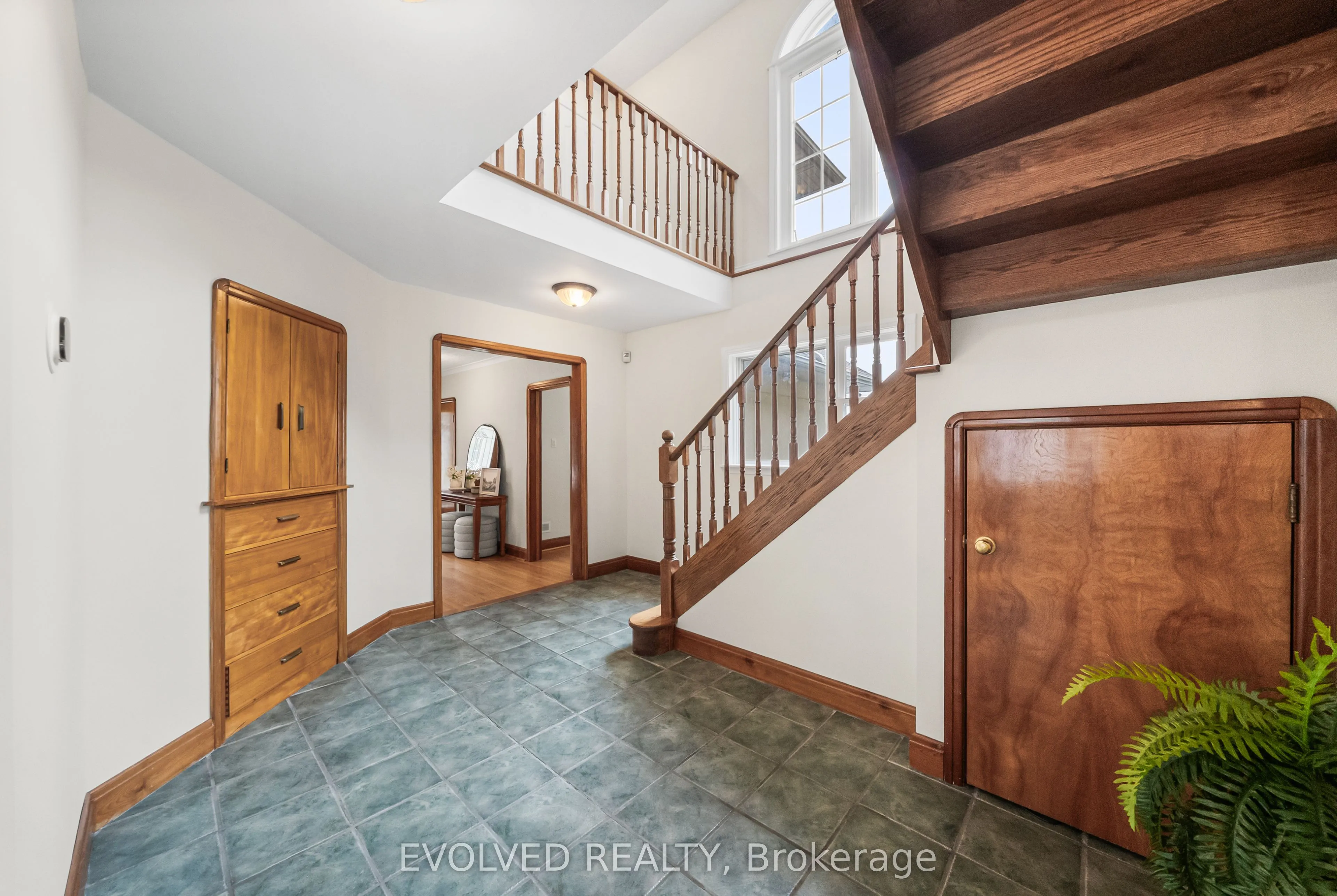 105 Sylvan Avenue