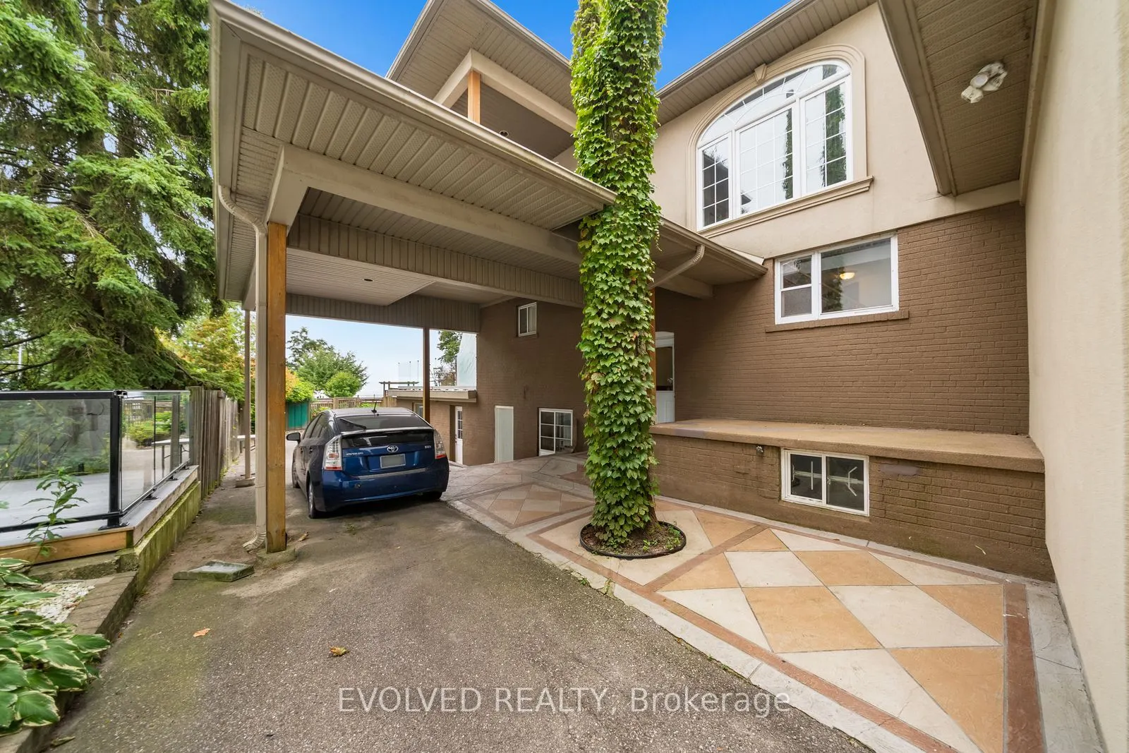 105 Sylvan Avenue