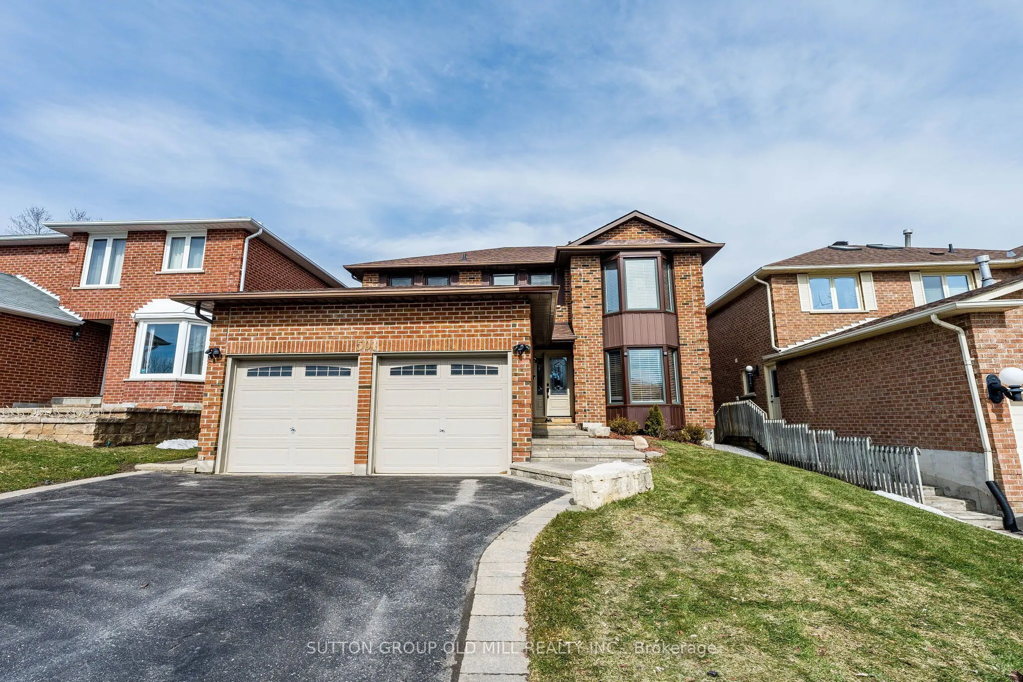 501 Sundown Crescent