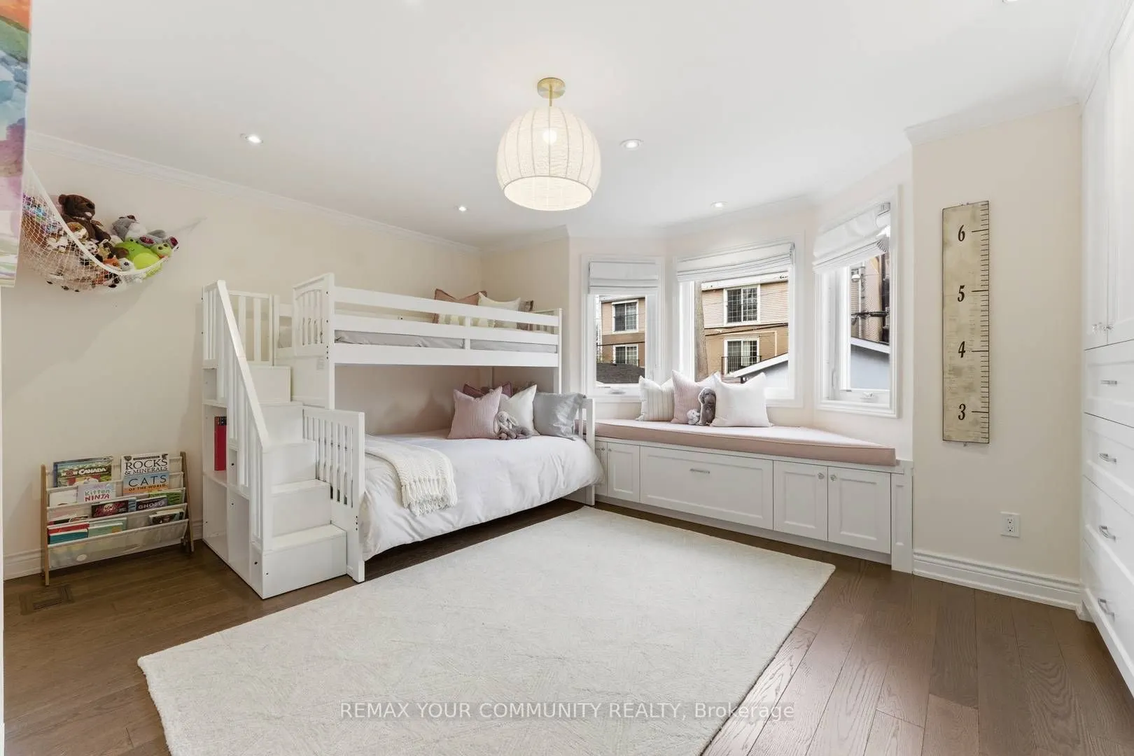 12 Hazel Avenue