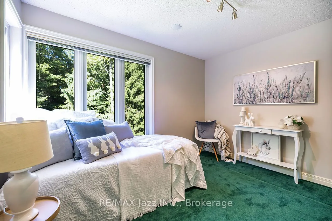 20 Timberlane Court