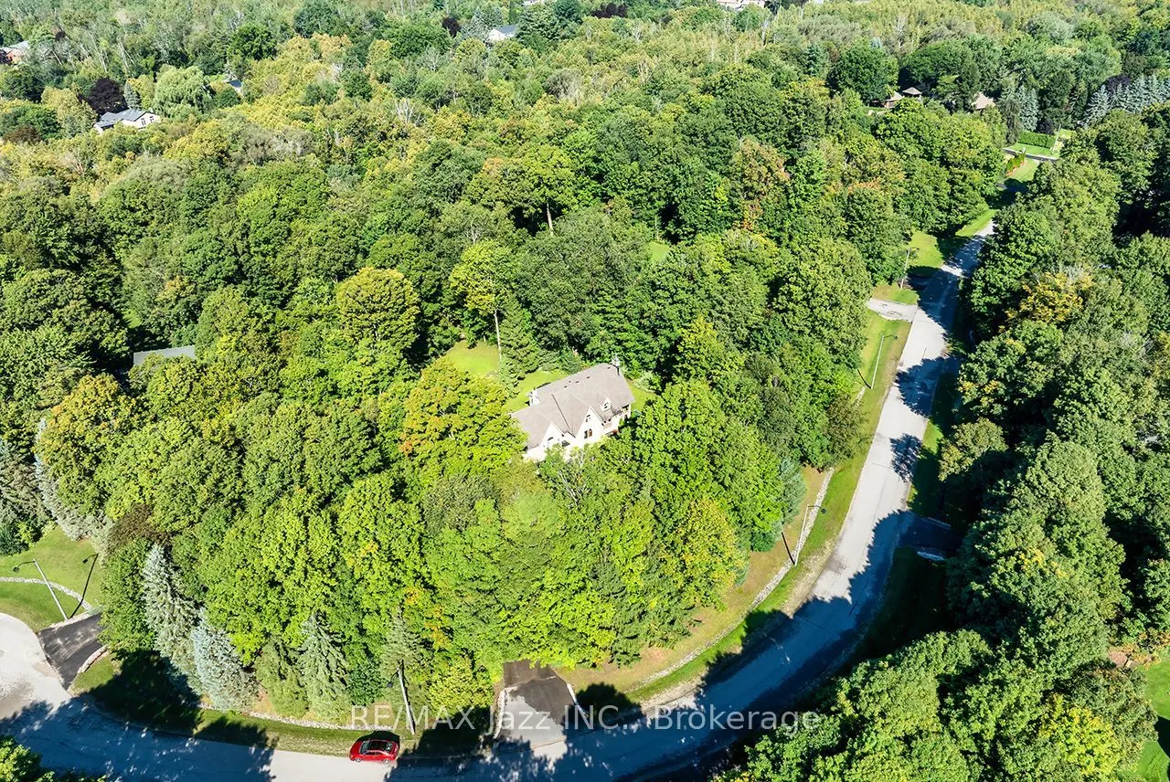 20 Timberlane Court