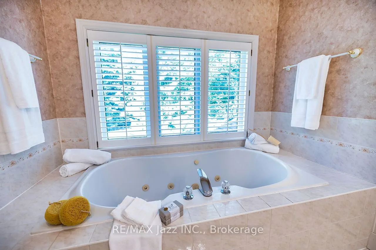 20 Timberlane Court