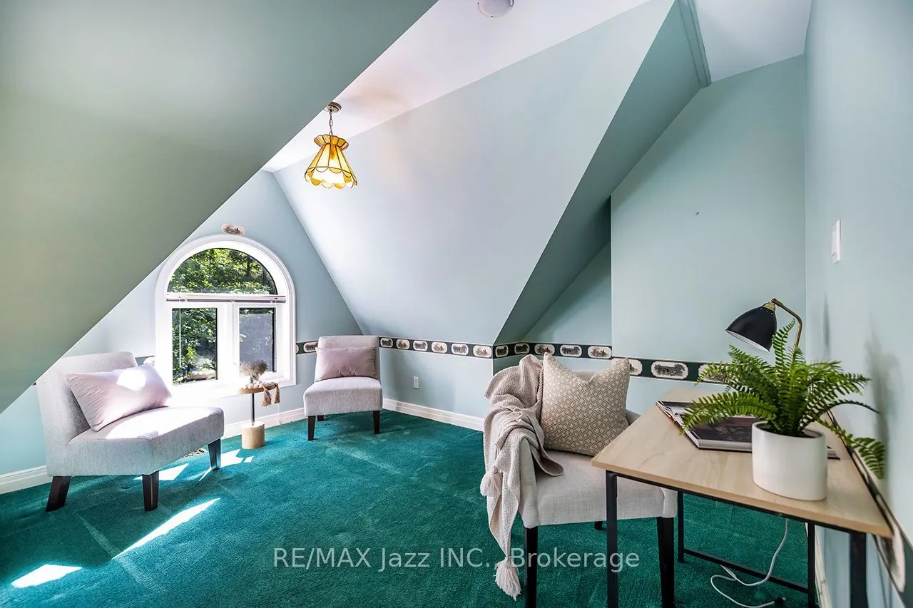 20 Timberlane Court